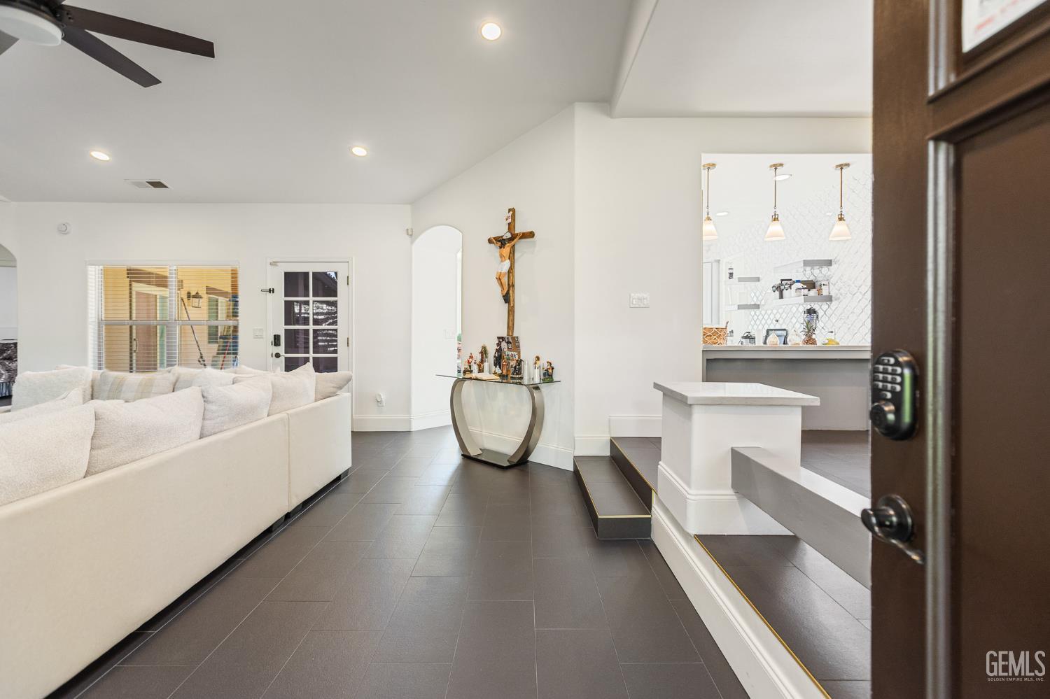 Lindsay, California, 93274, United States, 3 Bedrooms Bedrooms, ,2 BathroomsBathrooms,Residential,For Sale,2013537