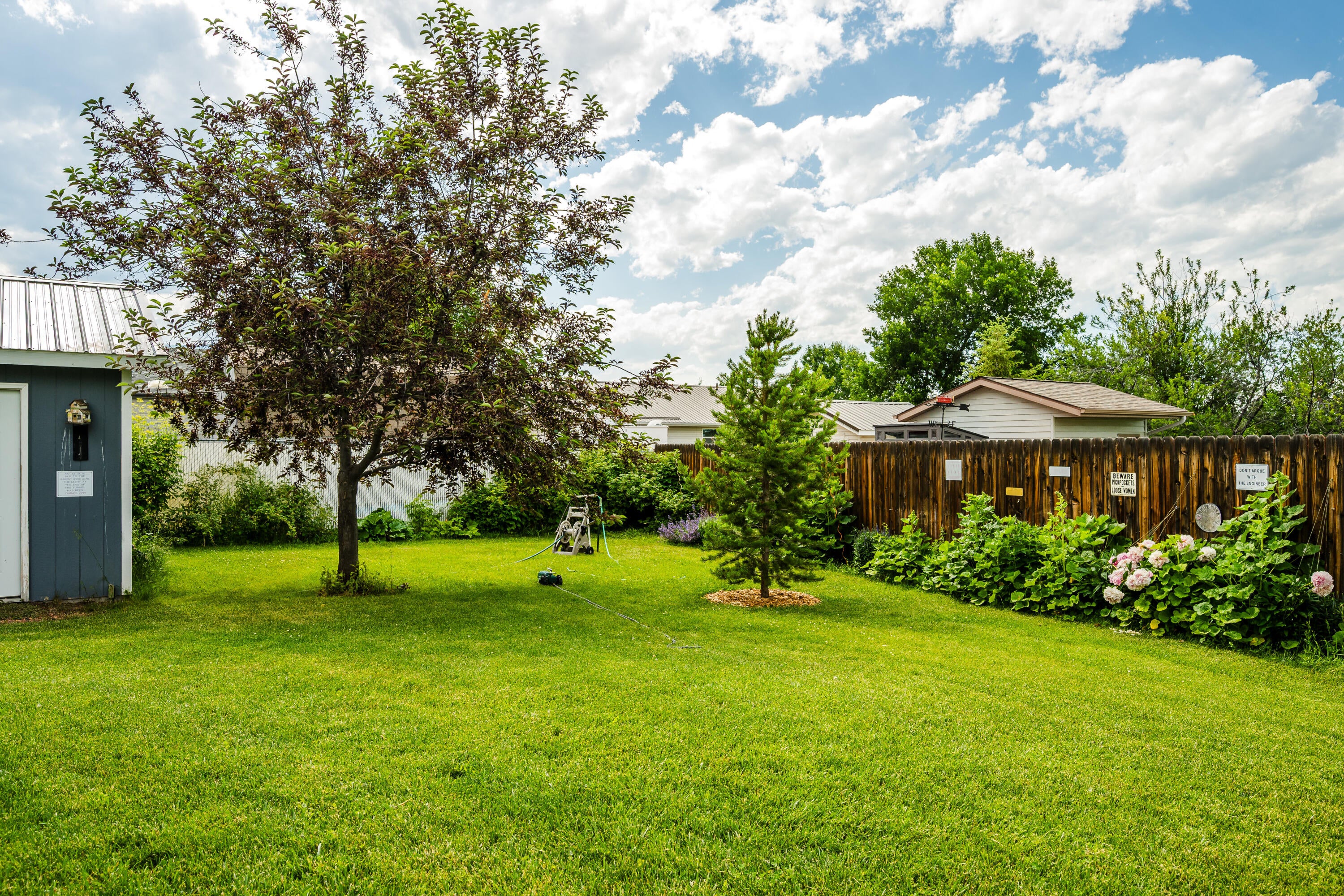 Dayton, Wyoming, 82836, United States, 3 Bedrooms Bedrooms, ,4 BathroomsBathrooms,Residential,For Sale,2015288