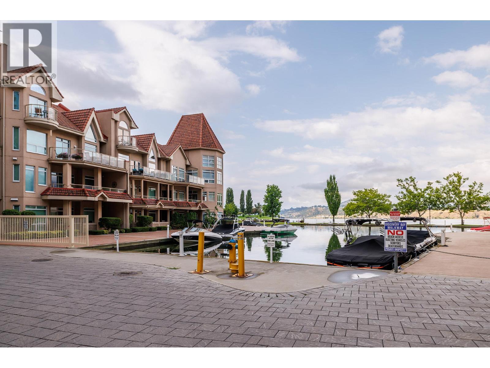 KELOWNA, British Columbia, V1Y 9W1, CA, 2 Bedrooms Bedrooms, ,2 BathroomsBathrooms,Residential,For Sale,1961456