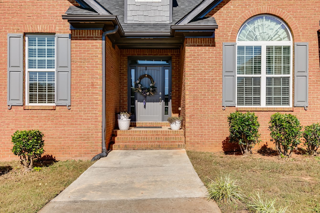 Whitesburg, Georgia, 30185, United States, 4 Bedrooms Bedrooms, ,3 BathroomsBathrooms,Residential,For Sale,1977664