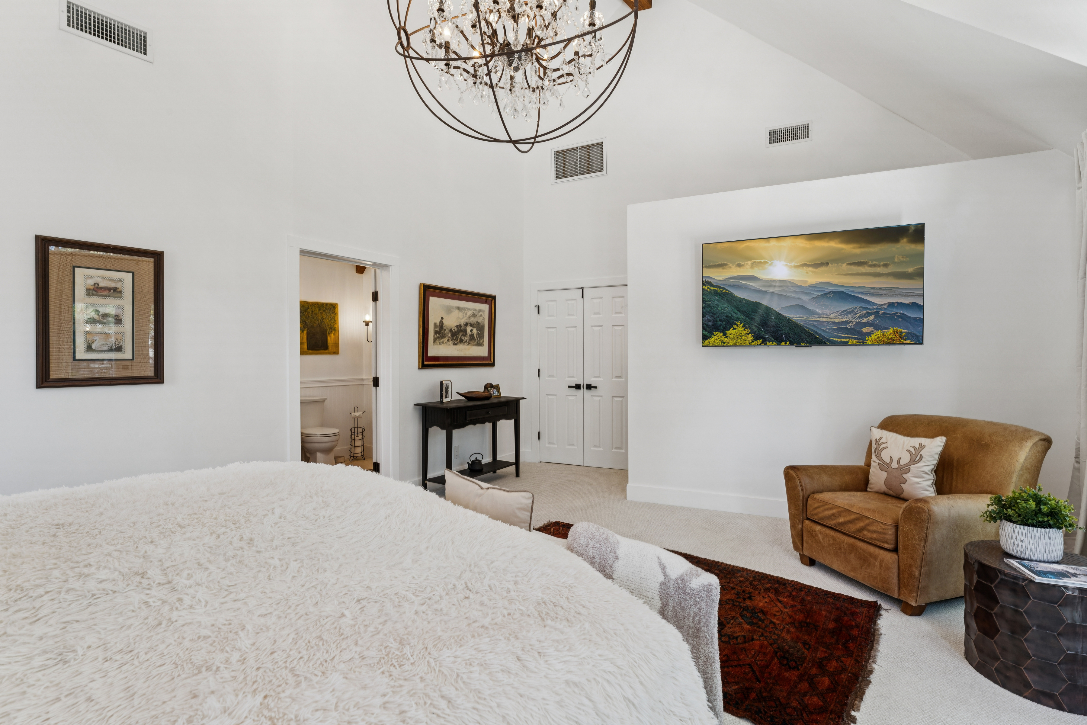  304 Lake Knoll Drive, Lake Arrowhead, CA 92352 - 物件實景