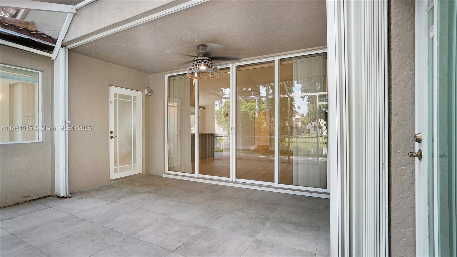 Plantation, Florida, 33322, United States, 3 Bedrooms Bedrooms, ,2 BathroomsBathrooms,Residential,For Sale,1947499