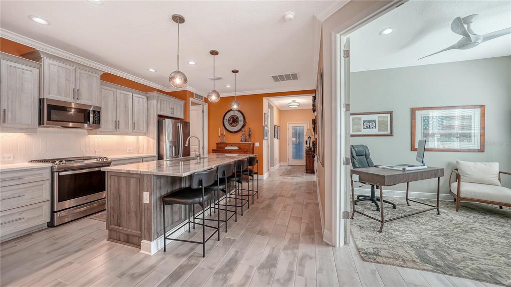 Sarasota, Florida, 34241, United States, 3 Bedrooms Bedrooms, ,2 BathroomsBathrooms,Residential,For Sale,1999658