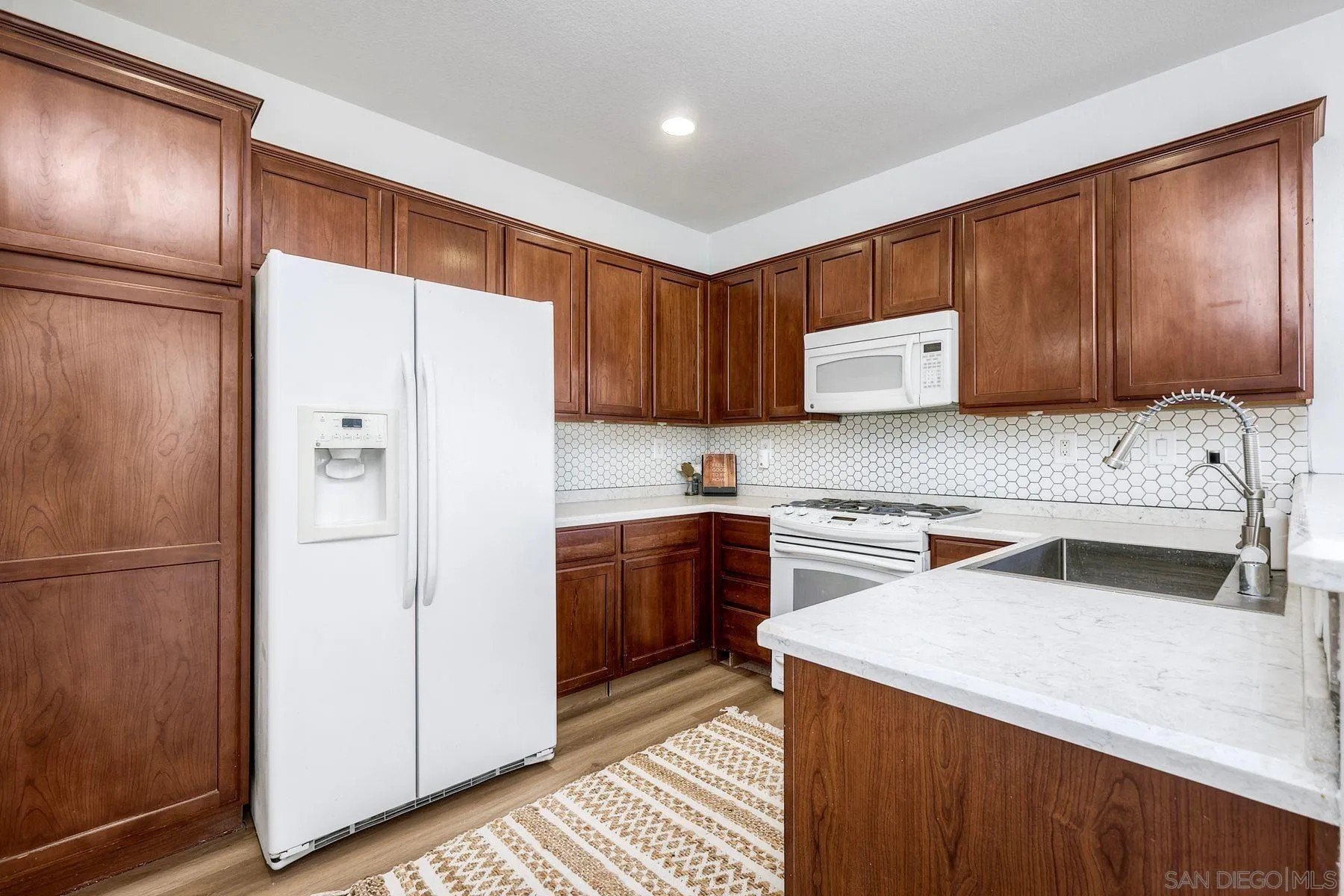 San Diego, California, 92071, United States, 2 Bedrooms Bedrooms, ,3 BathroomsBathrooms,Residential,For Sale,1997470