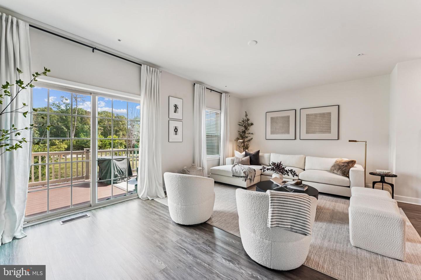 Accokeek, Maryland, 20607, United States, 3 Bedrooms Bedrooms, ,4 BathroomsBathrooms,Residential,For Sale,1954957