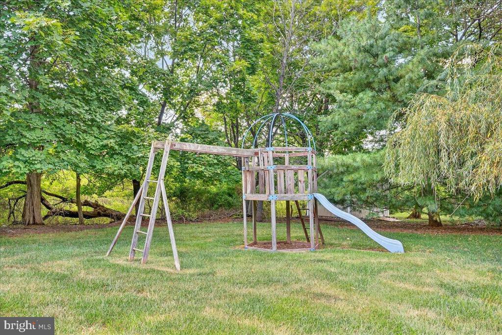 Collegeville, Pennsylvania, 19426, United States, 4 Bedrooms Bedrooms, ,3 BathroomsBathrooms,Residential,For Sale,1926055