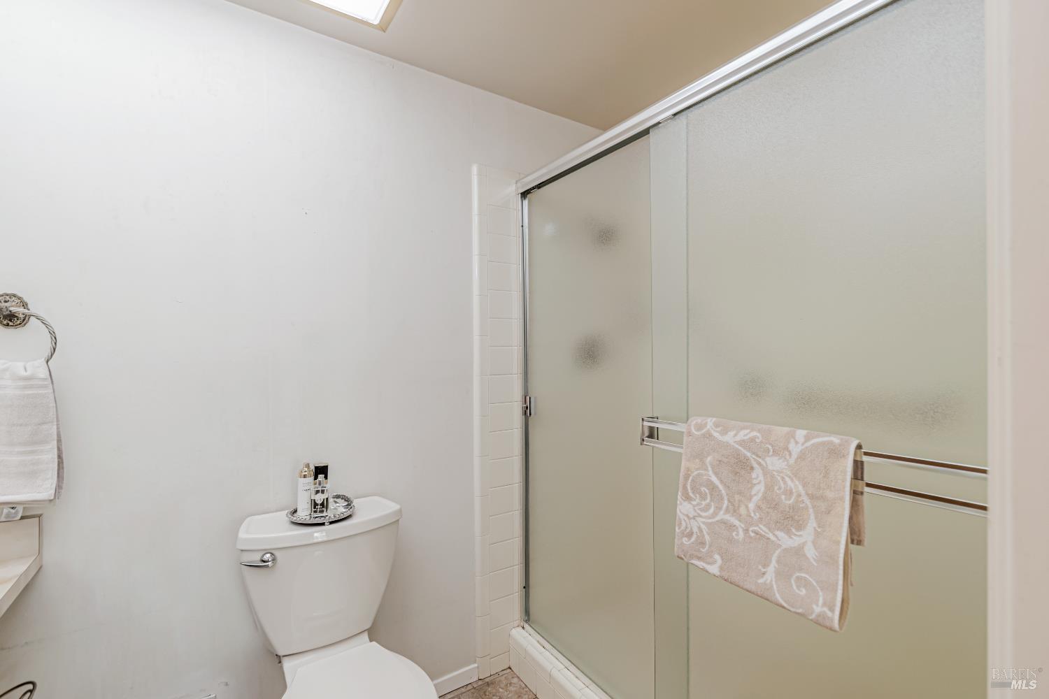 Santa Rosa, California, 95409, United States, 2 Bedrooms Bedrooms, ,2 BathroomsBathrooms,Residential,For Sale,1885224