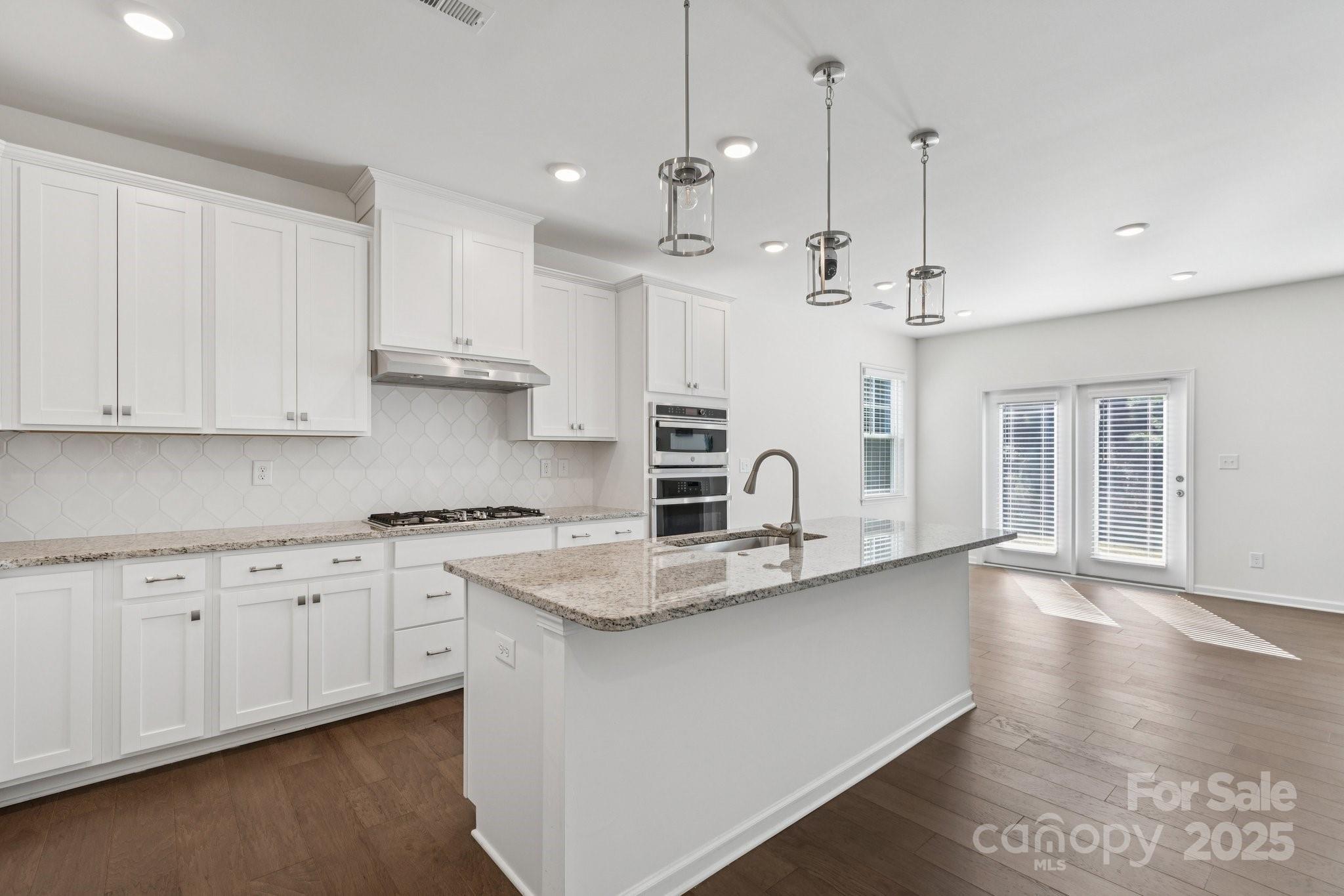 Indian Trail, North Carolina, 28079, United States, 4 Bedrooms Bedrooms, ,4 BathroomsBathrooms,Residential,For Sale,1933302