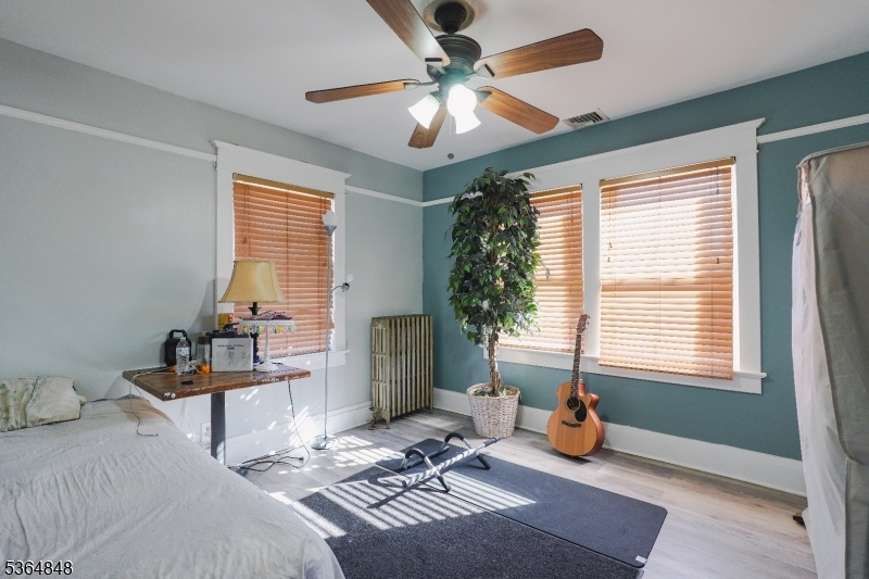 Hightstown Boro, New Jersey, 08520, United States, 3 Bedrooms Bedrooms, ,2 BathroomsBathrooms,Residential,For Sale,1901421