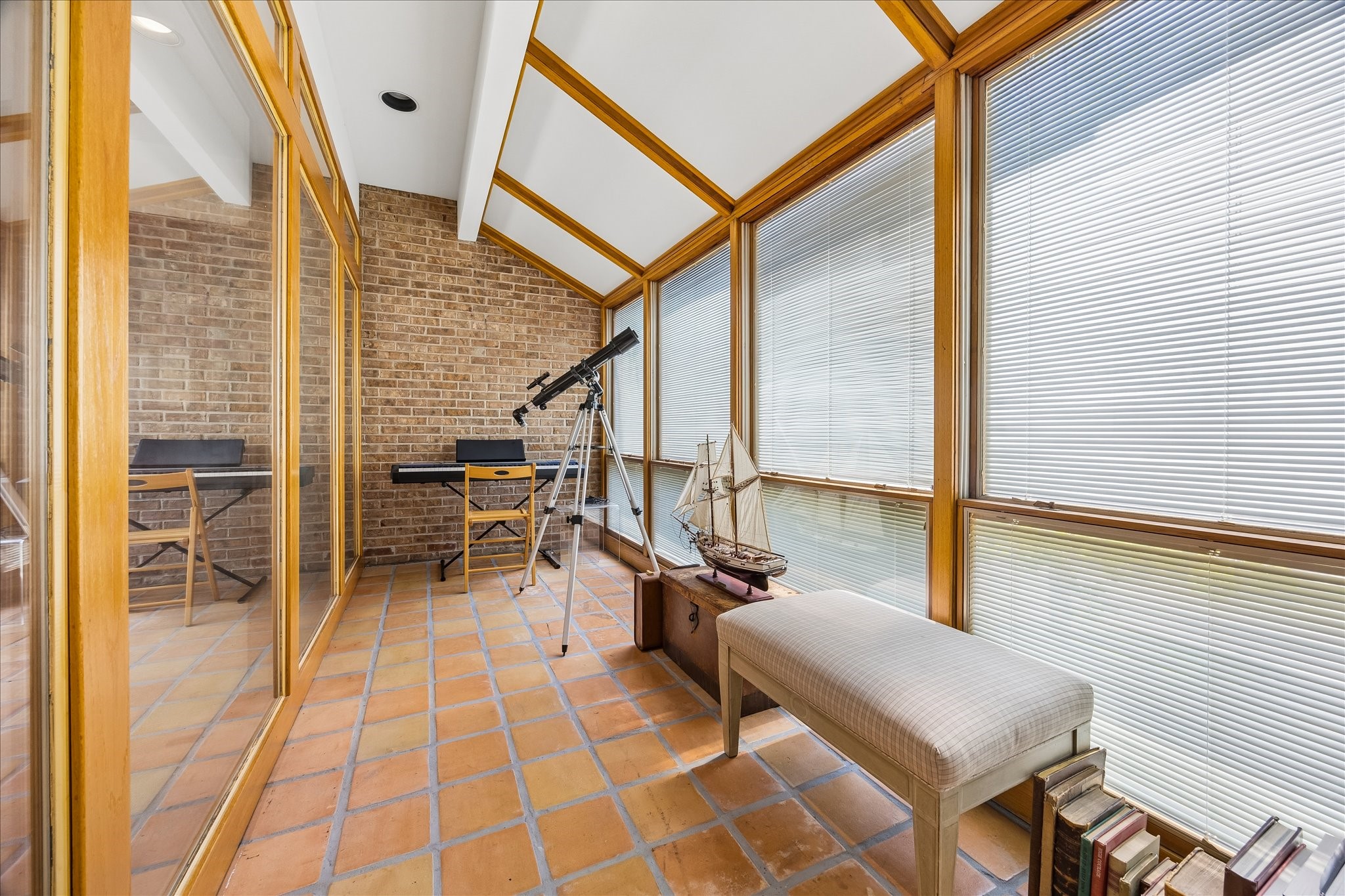  4134 Rice Boulevard - 物件實景