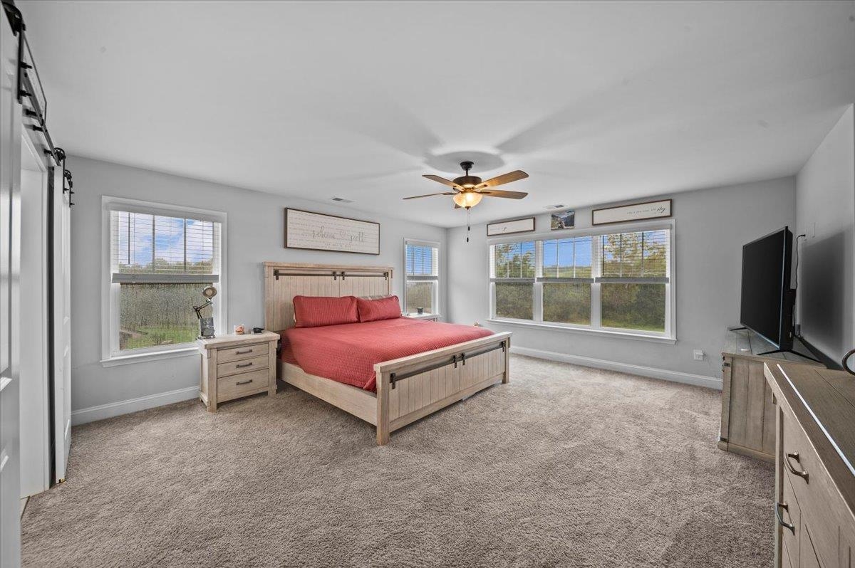 Campobello, South Carolina, 29322, United States, 5 Bedrooms Bedrooms, ,4 BathroomsBathrooms,Residential,For Sale,1978030