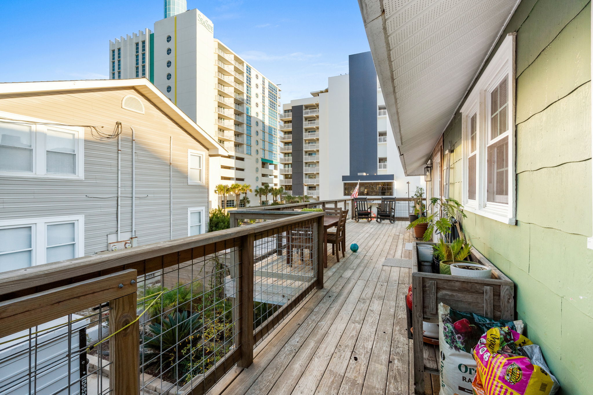 North Myrtle Beach, South Carolina, 29582, United States, 6 Bedrooms Bedrooms, ,3 BathroomsBathrooms,Residential,For Sale,1994221