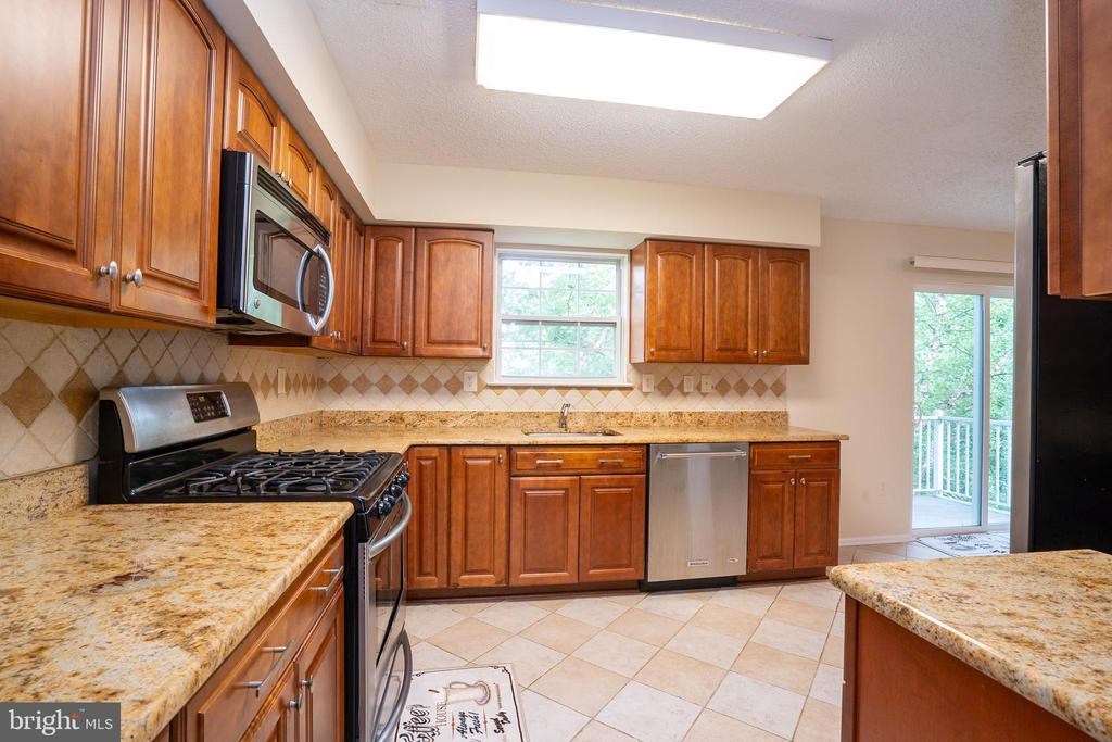 Princeton, New Jersey, 08540, United States, 4 Bedrooms Bedrooms, ,4 BathroomsBathrooms,Residential,For Sale,1938433