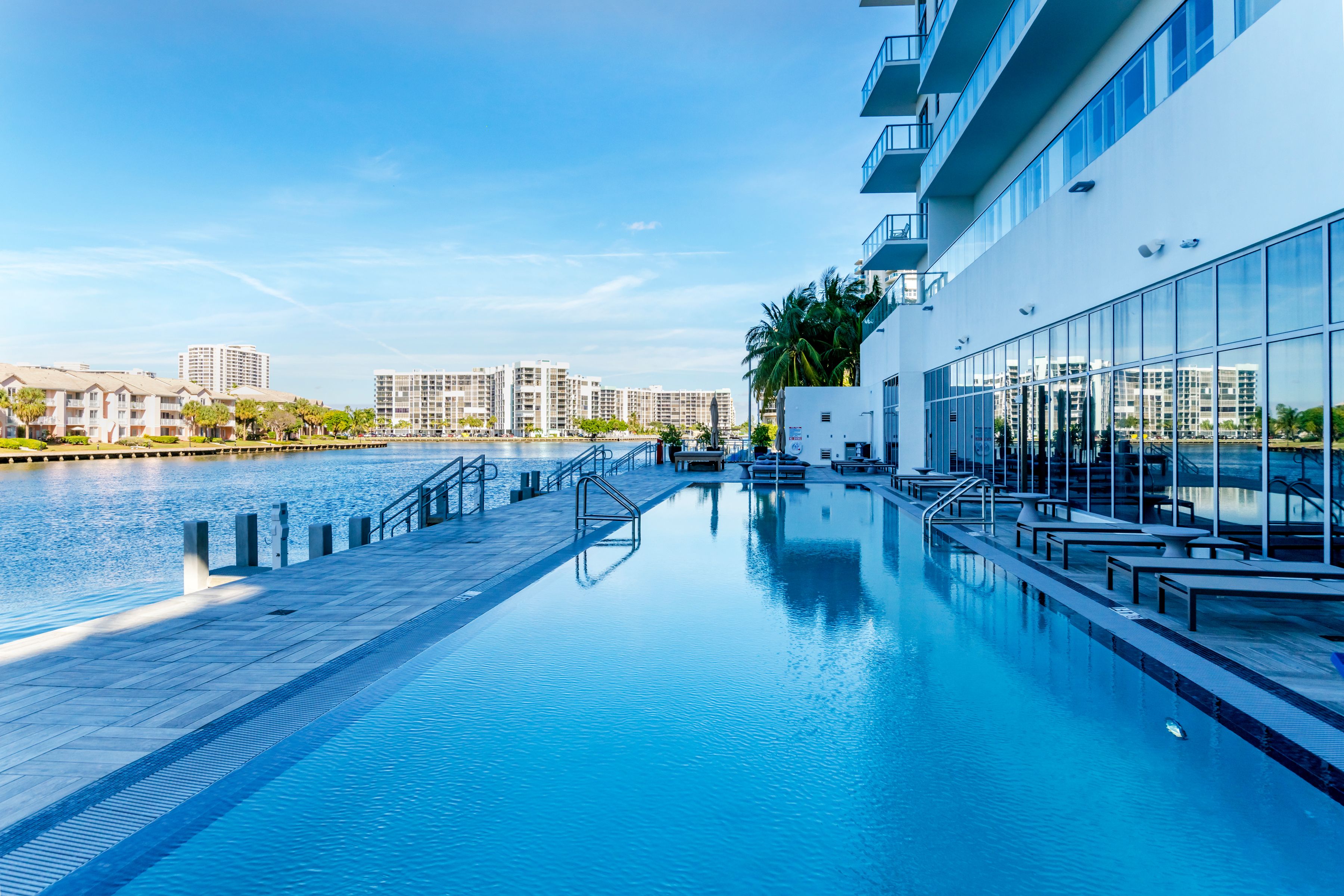  4010 S Ocean Dr, Hollywood, FL, 33019 - 物件實景