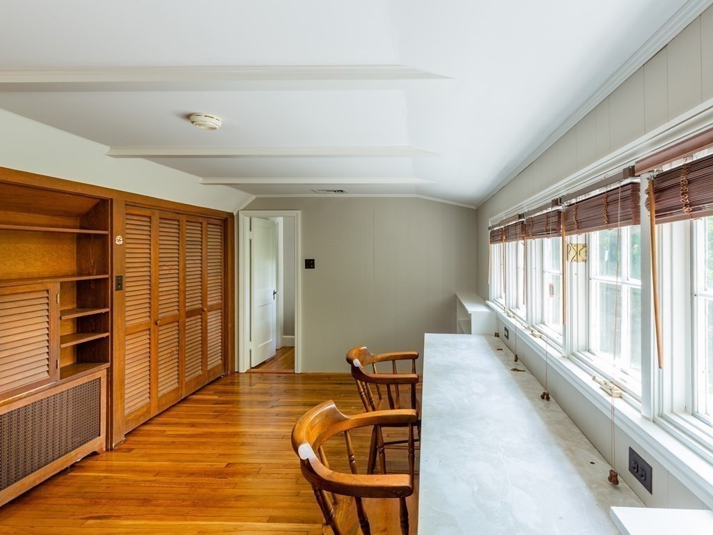 Brockton, Massachusetts, 02301, United States, 5 Bedrooms Bedrooms, ,3 BathroomsBathrooms,Residential,For Sale,1879752