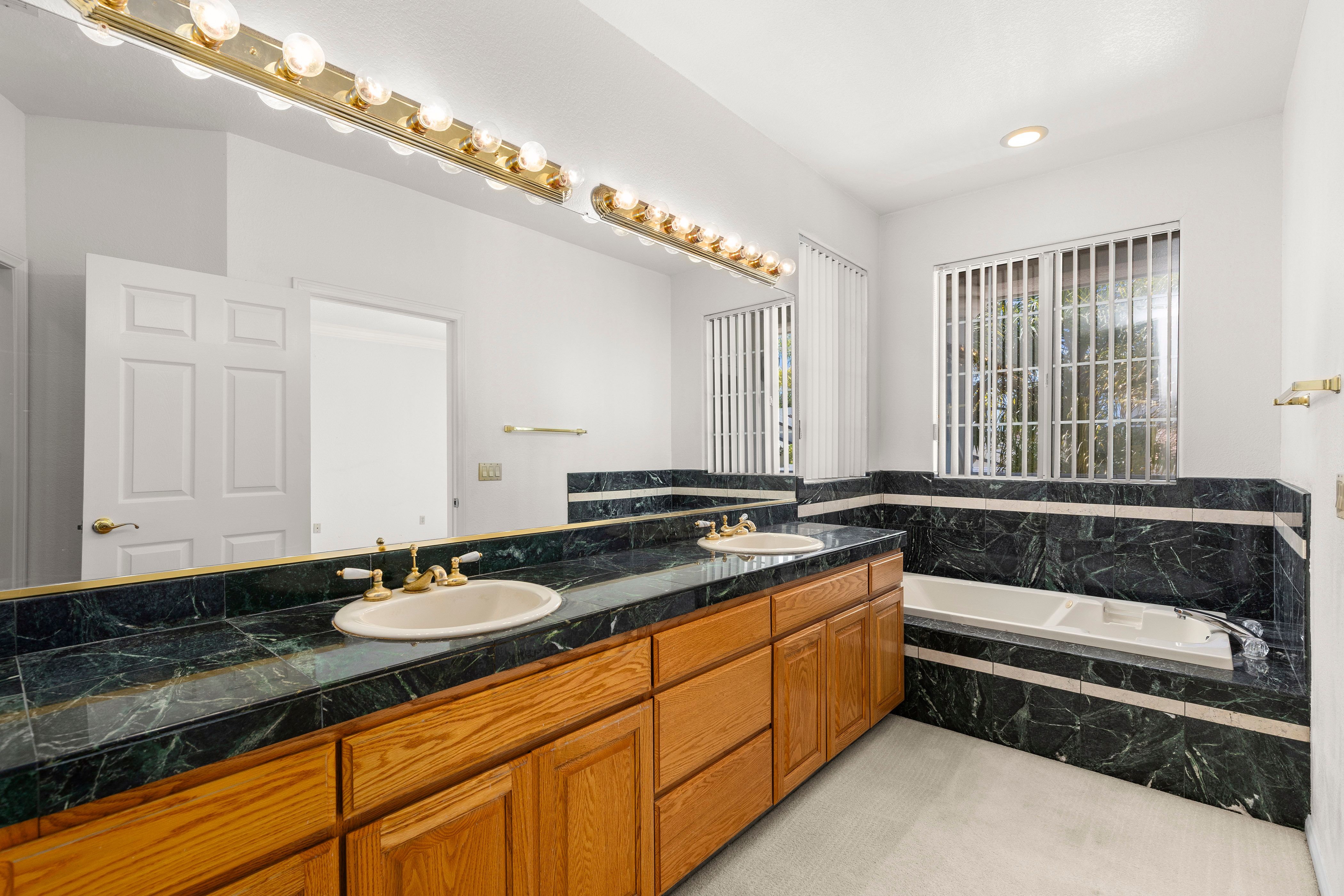  2446-2448 Sacada Circle, Carlsbad, CA 92009 - 物件實景