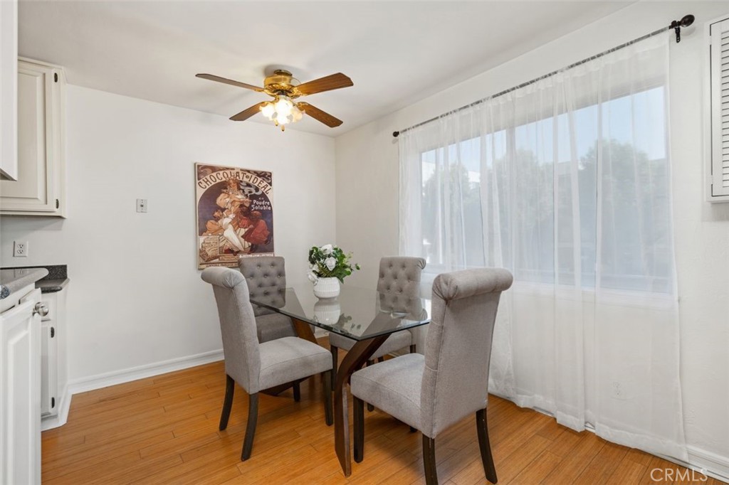 Los Angeles, California, 90025, United States, 2 Bedrooms Bedrooms, ,2 BathroomsBathrooms,Residential,For Sale,1912181
