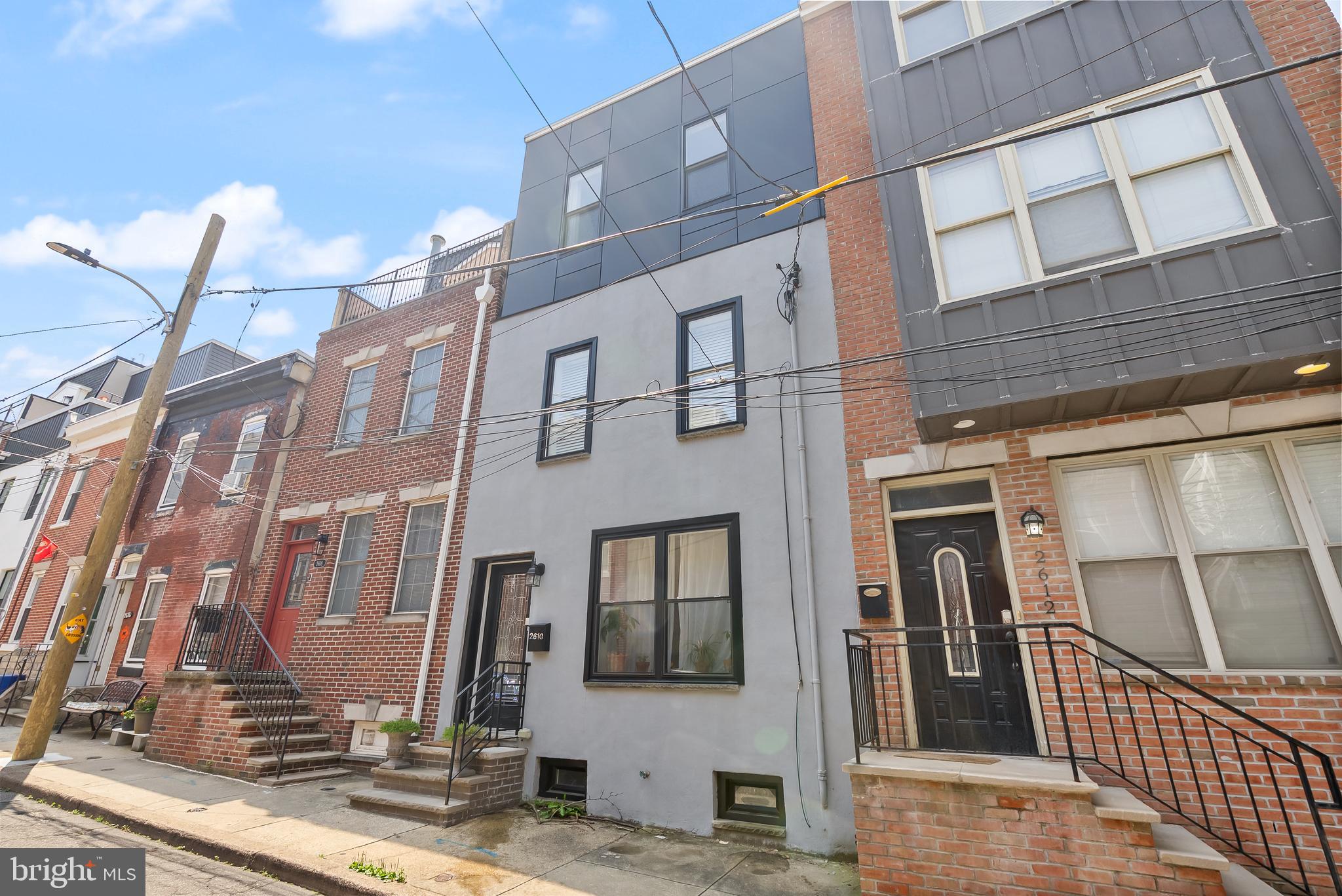 PHILADELPHIA, Pennsylvania, 19146, United States, 3 Bedrooms Bedrooms, ,3 BathroomsBathrooms,Residential,For Sale,1889775