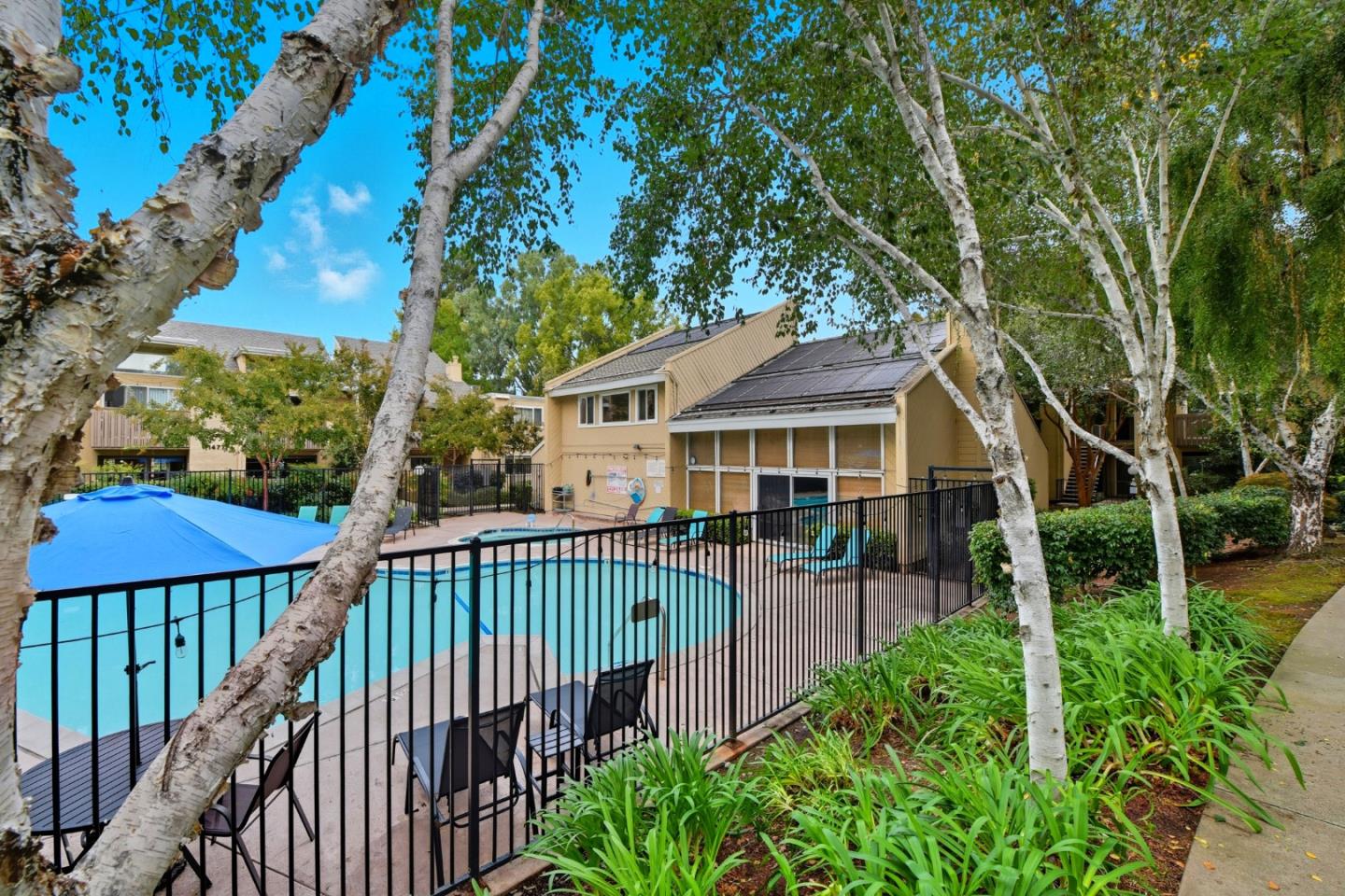 San Jose, California, 95126, United States, 1 Bedroom Bedrooms, ,1 BathroomBathrooms,Residential,For Sale,1965439