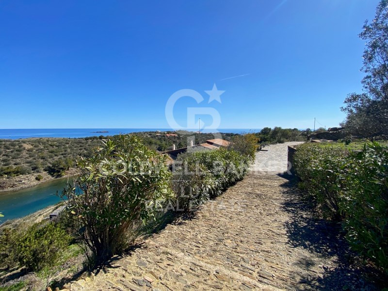 Cadaqués, Catalonia, ES, 12 Bedrooms Bedrooms, ,6 BathroomsBathrooms,Residential,For Sale,1751854