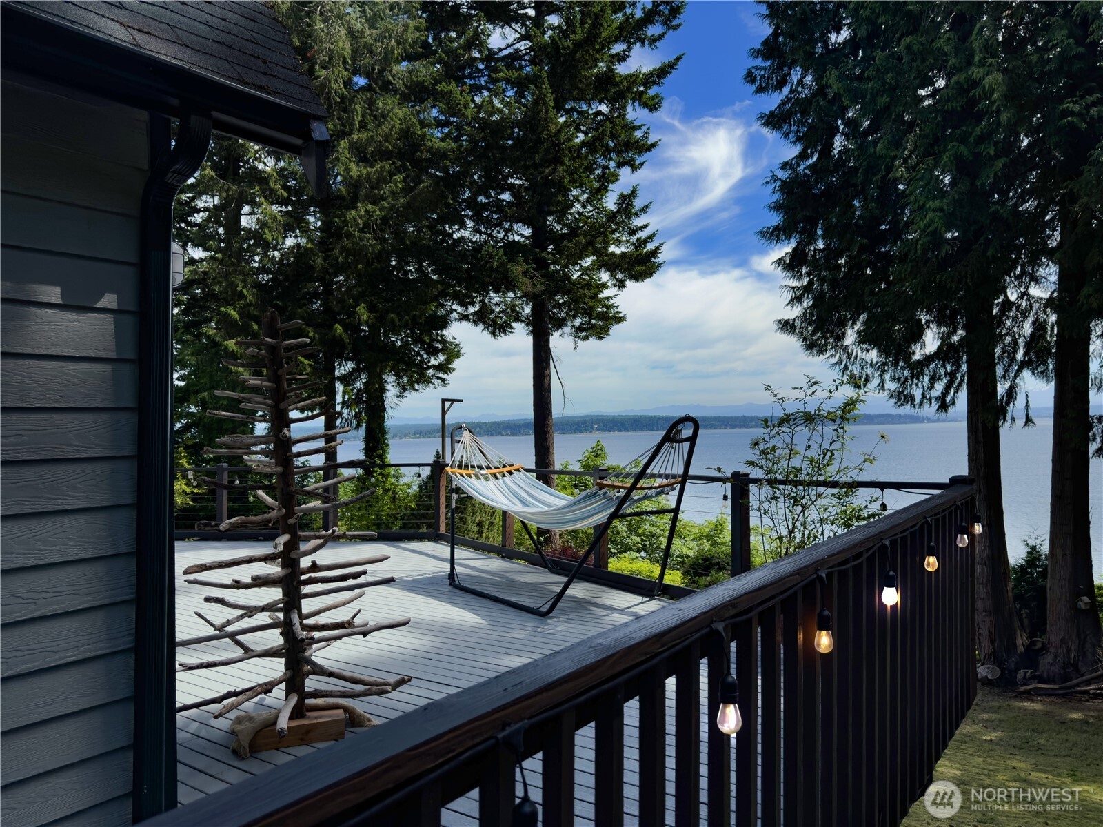 Hat Island, Washington, 98206, United States, 4 Bedrooms Bedrooms, ,2 BathroomsBathrooms,Residential,For Sale,1851024