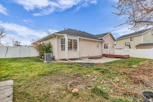 Woods Cross, Utah, 84087, United States, 4 Bedrooms Bedrooms, ,3 BathroomsBathrooms,Residential,For Sale,2005454