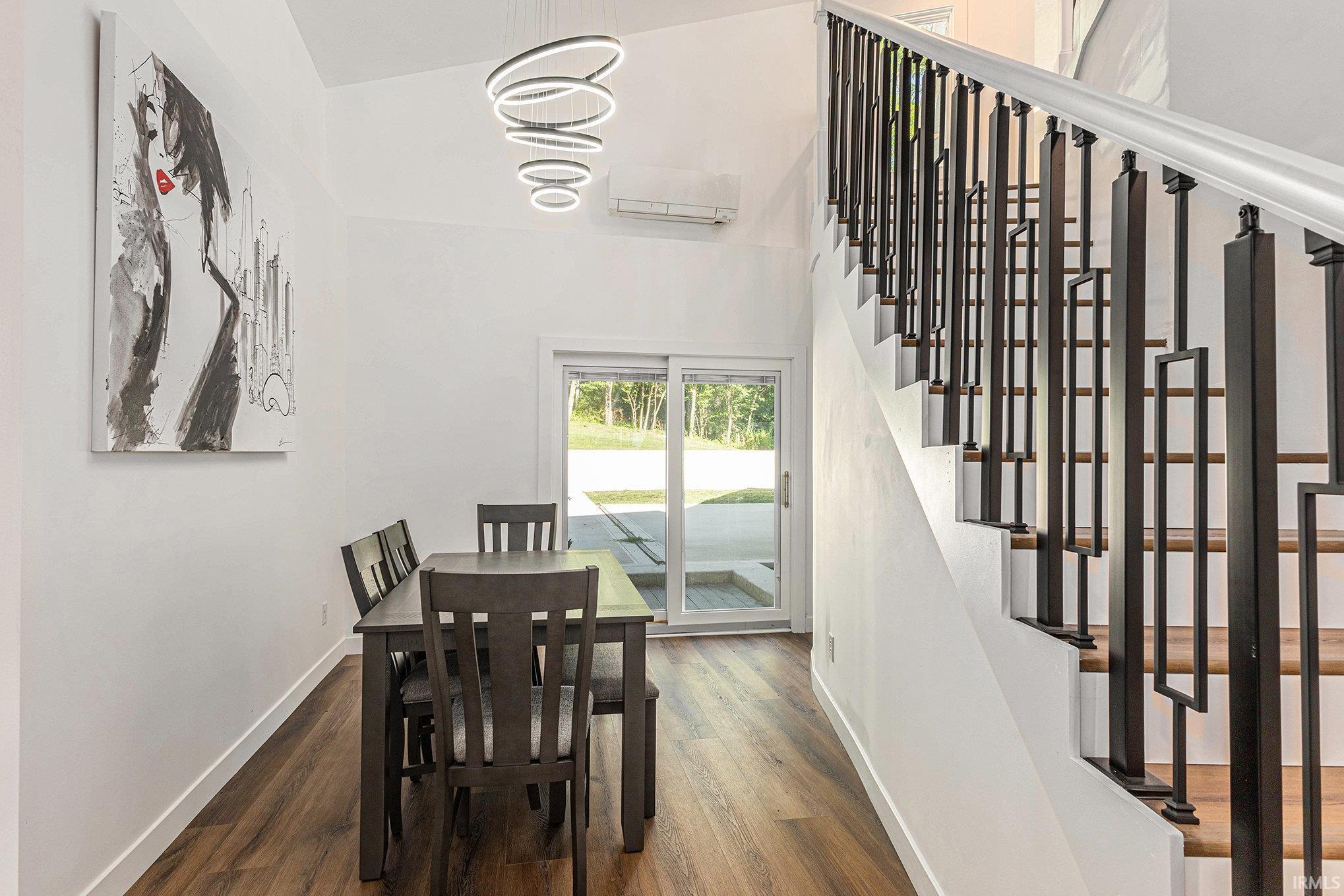 Osceola, Indiana, 46561, United States, 4 Bedrooms Bedrooms, ,3 BathroomsBathrooms,Residential,For Sale,1983997