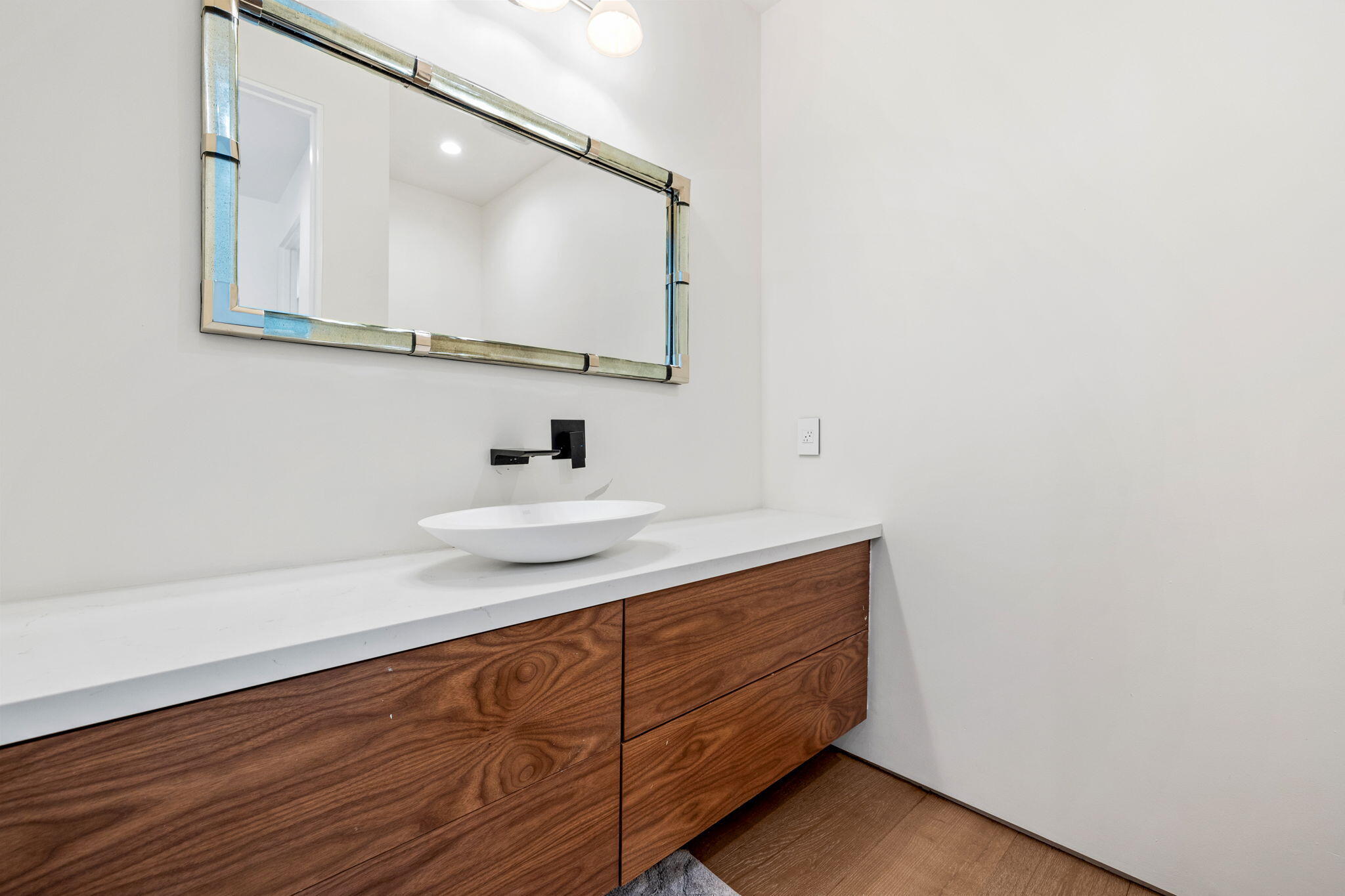 Palm Springs, California, 92262, United States, 5 Bedrooms Bedrooms, ,4 BathroomsBathrooms,Residential,For Sale,1805387