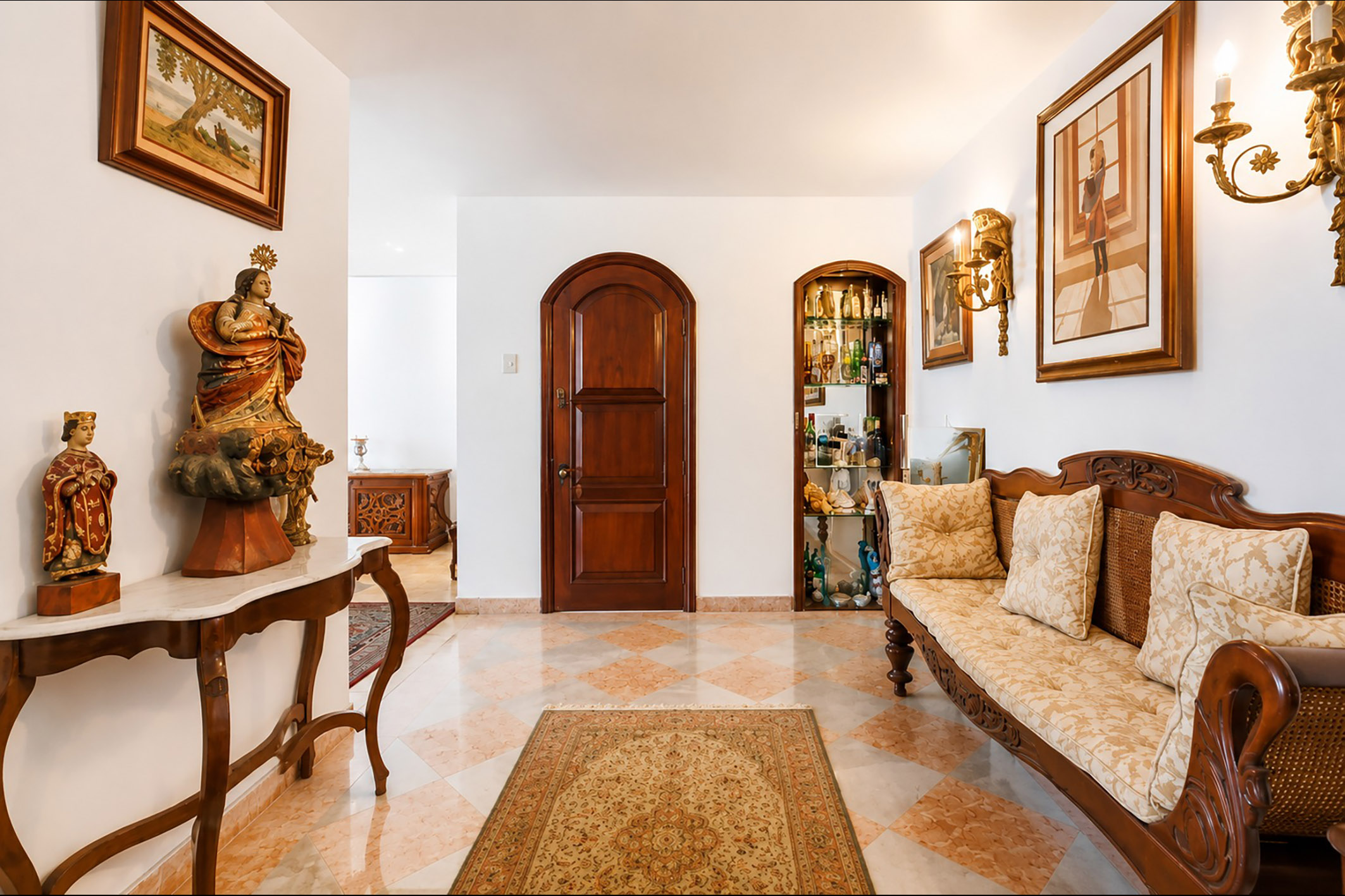  Spacious Apartment on Avenida Atlântica with Uninterrupted Ocean Views - 物件實景