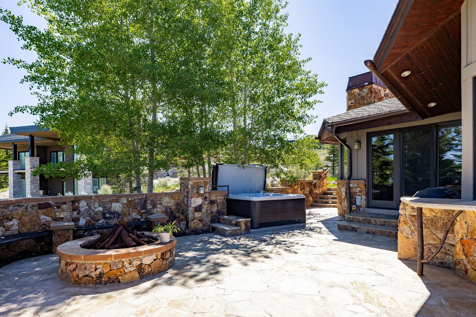  A True Mountain Escape in Promontory with Golf and Ski Views - 物件實景