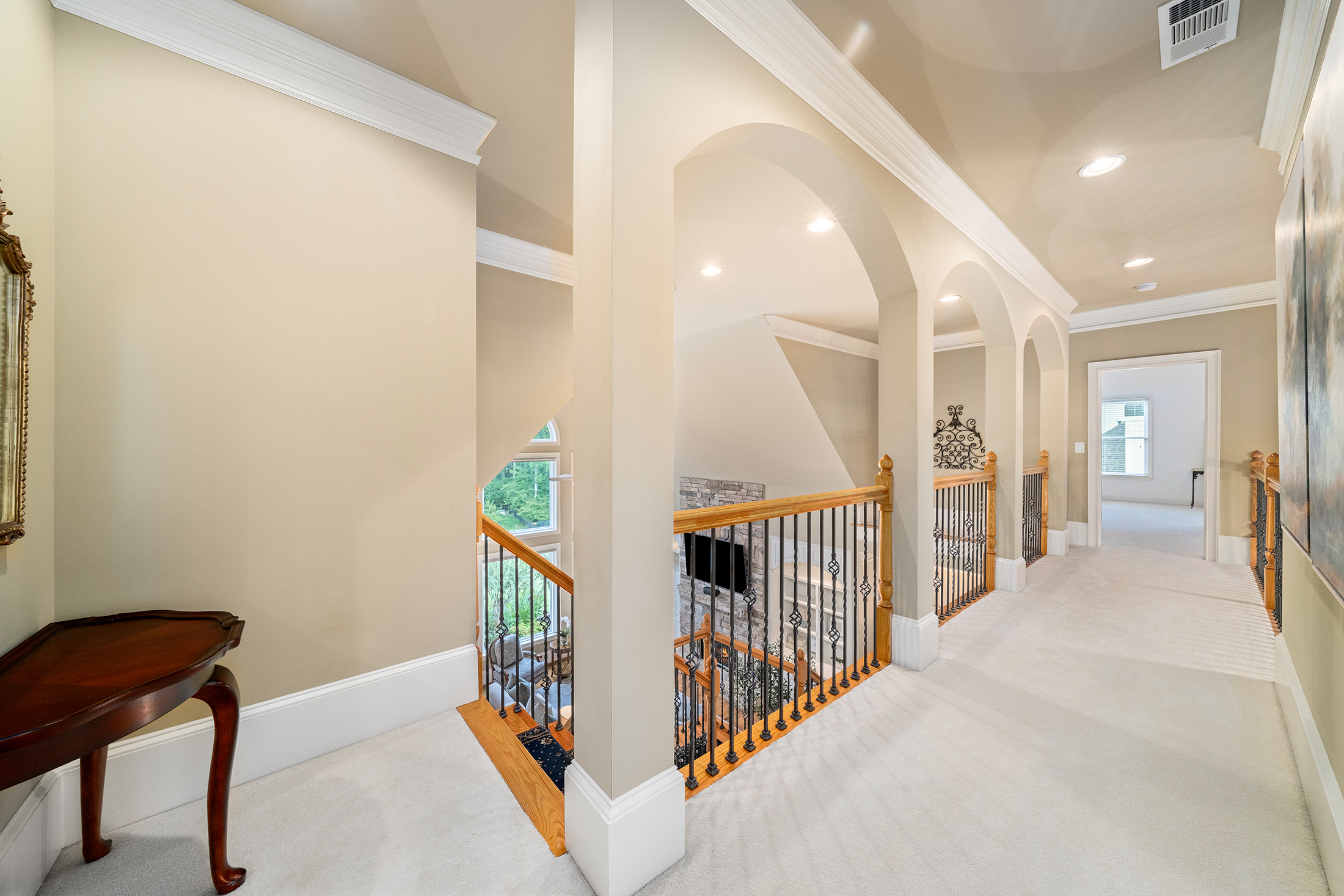  Expansive Living in the Heart of Fieldstone Farms - 物件實景