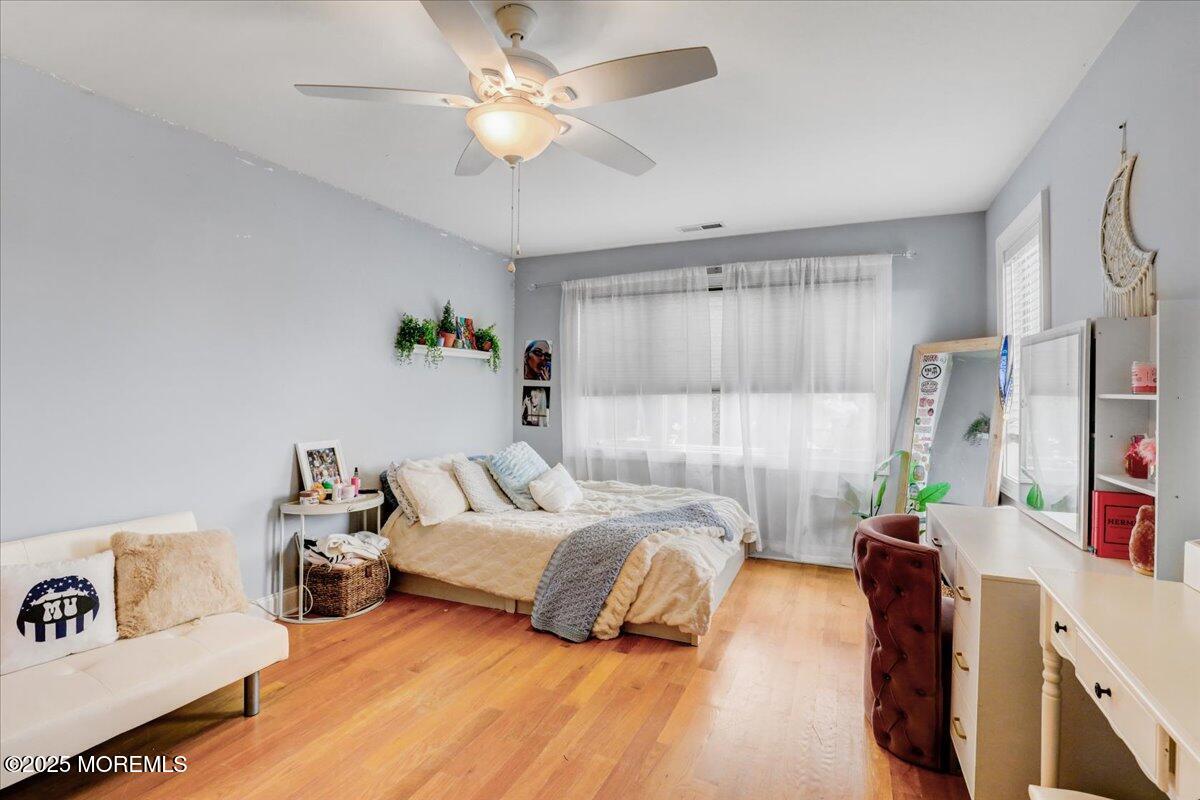 Brick, New Jersey, 08724, United States, 5 Bedrooms Bedrooms, ,3 BathroomsBathrooms,Residential,For Sale,1985674