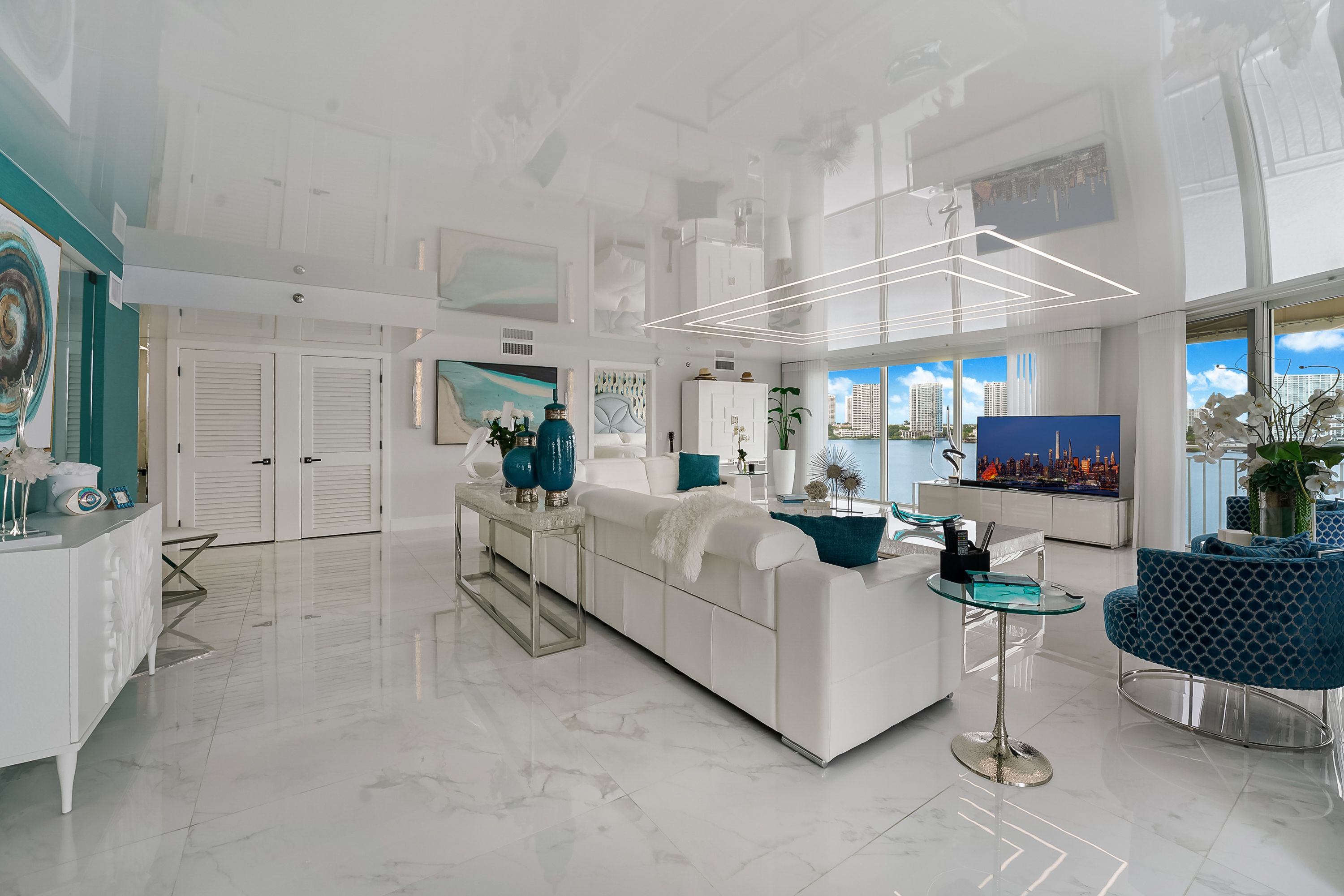  18000 N Bay Rd, Sunny Isles Beach, FL, 33160 - 物件實景