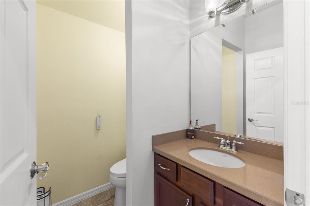 Bradenton, Florida, 34209, United States, 5 Bedrooms Bedrooms, ,3 BathroomsBathrooms,Residential,For Sale,1916938
