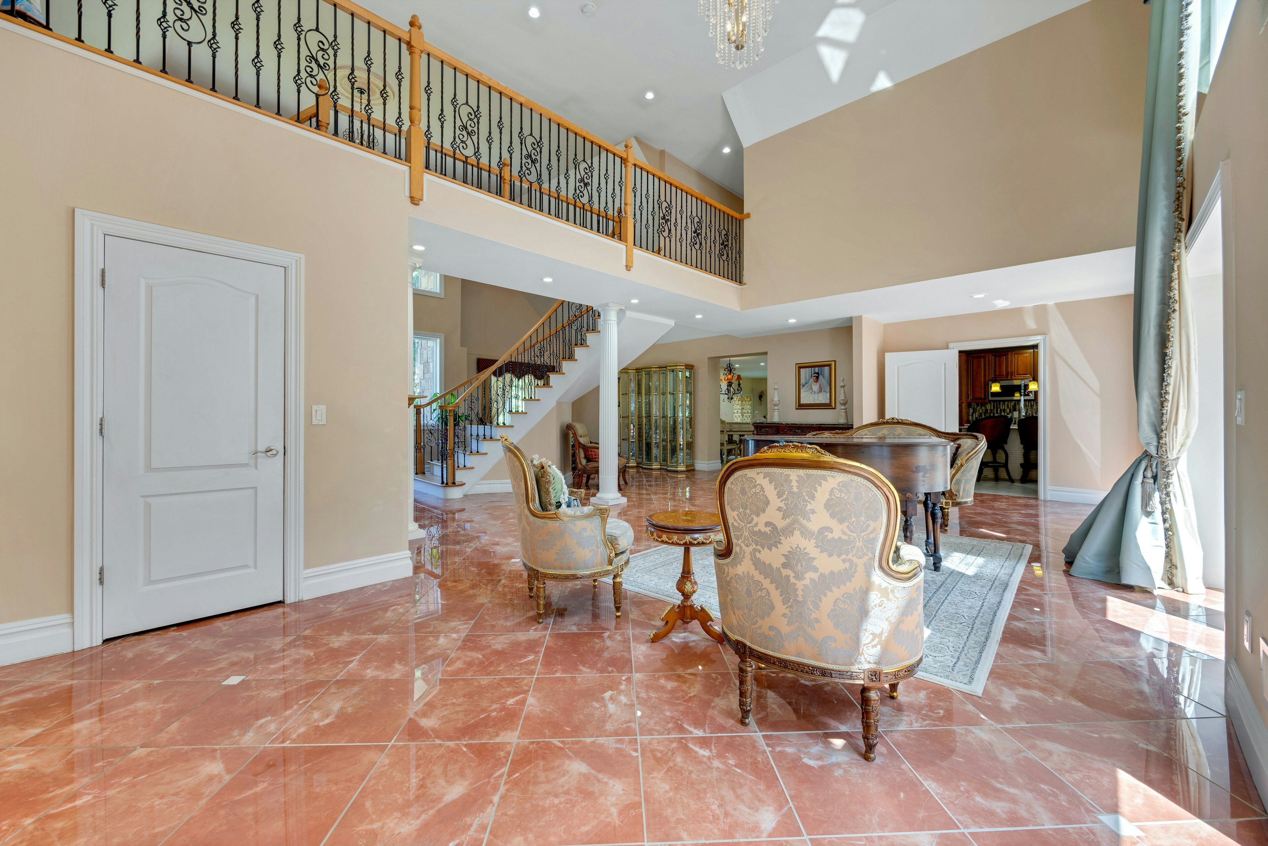  252 Mabel Place, Franklin Lakes, NJ 07417 - 物件實景