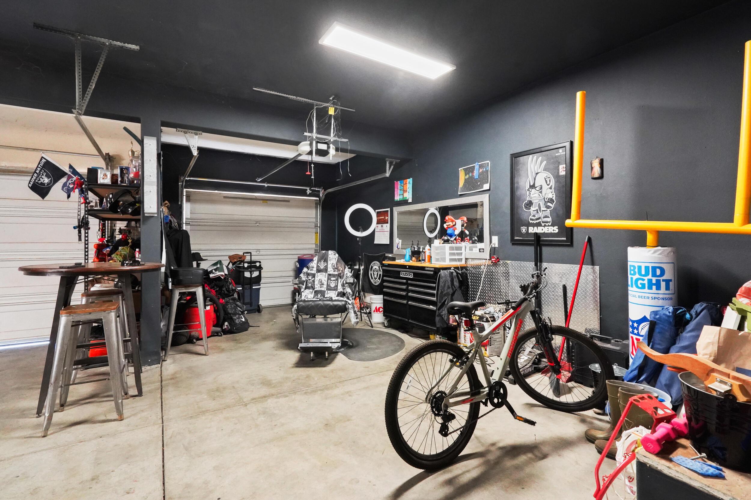 Porterville, California, 93257, United States, 5 Bedrooms Bedrooms, ,3 BathroomsBathrooms,Residential,For Sale,1983306