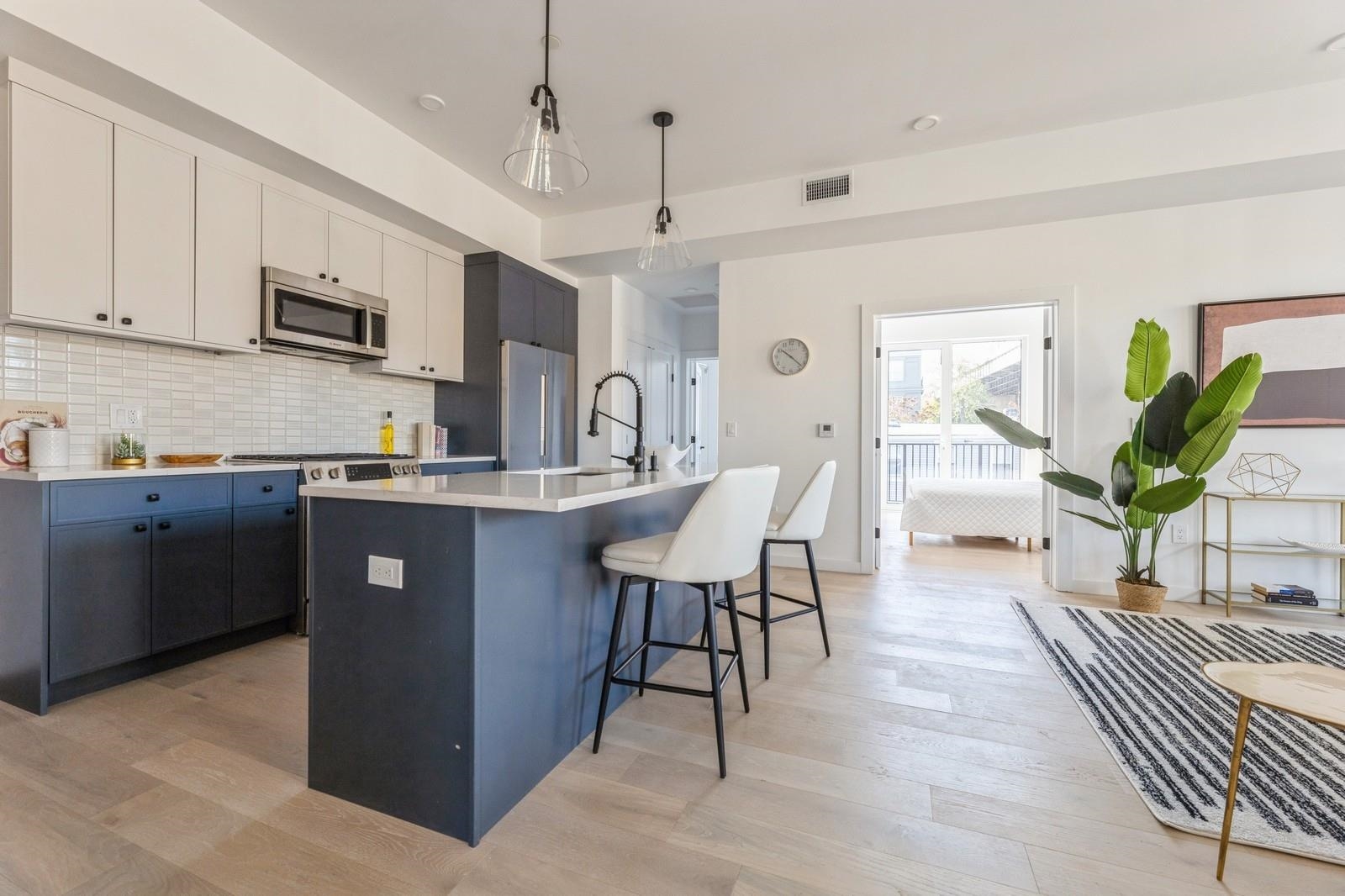 425 3rd St Unit 202, Jersey City, New Jersey, 07302, United States, 2 Bedrooms Bedrooms, ,2 BathroomsBathrooms,Residential,For Sale,425 3rd St Unit 202,1674924