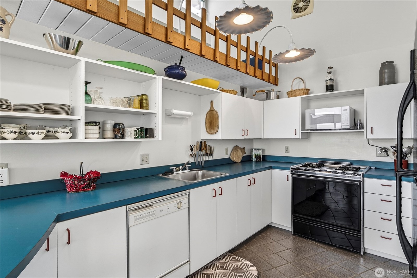 Ocean Park, Washington, 98640, United States, 2 Bedrooms Bedrooms, ,2 BathroomsBathrooms,Residential,For Sale,2049275