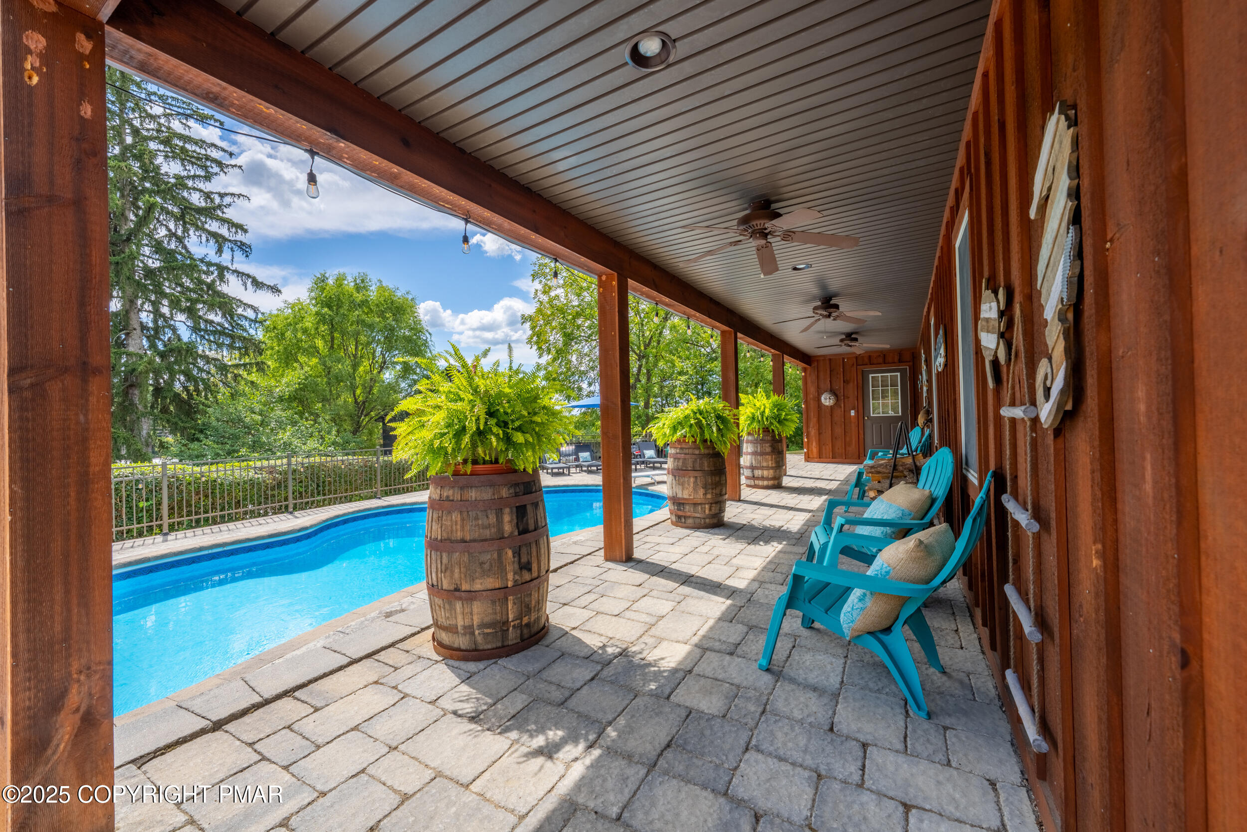 Bangor, Pennsylvania, 18013, United States, 3 Bedrooms Bedrooms, ,2 BathroomsBathrooms,Residential,For Sale,1934603