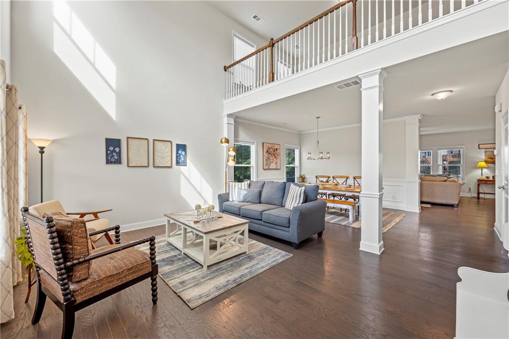 Cumming, Georgia, 30028, United States, 5 Bedrooms Bedrooms, ,4 BathroomsBathrooms,Residential,For Sale,1976985