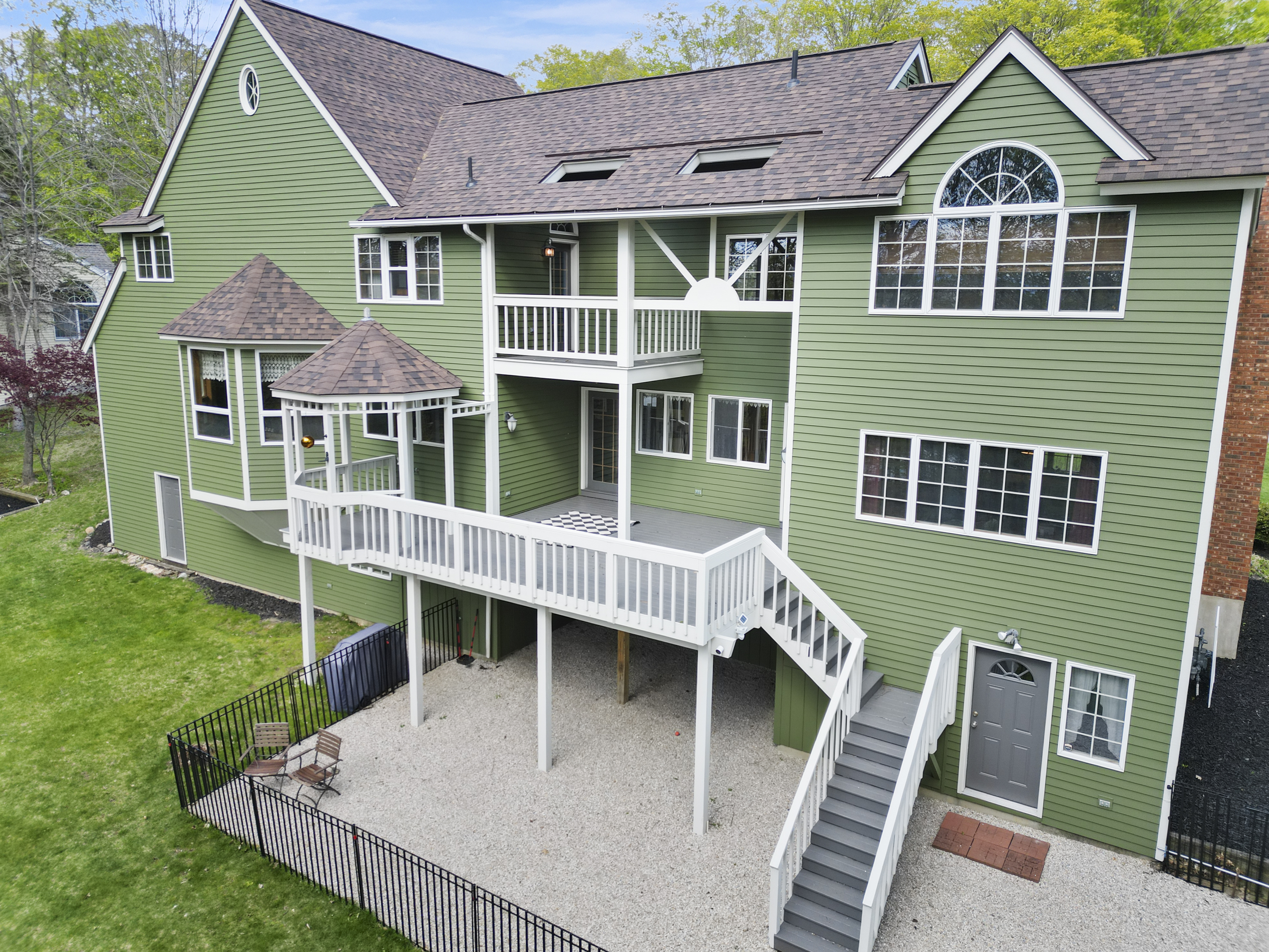  One-of-a-Kind, Architect Designed and Built Home in Desirable Dalton Neighborhoo - 物件實景