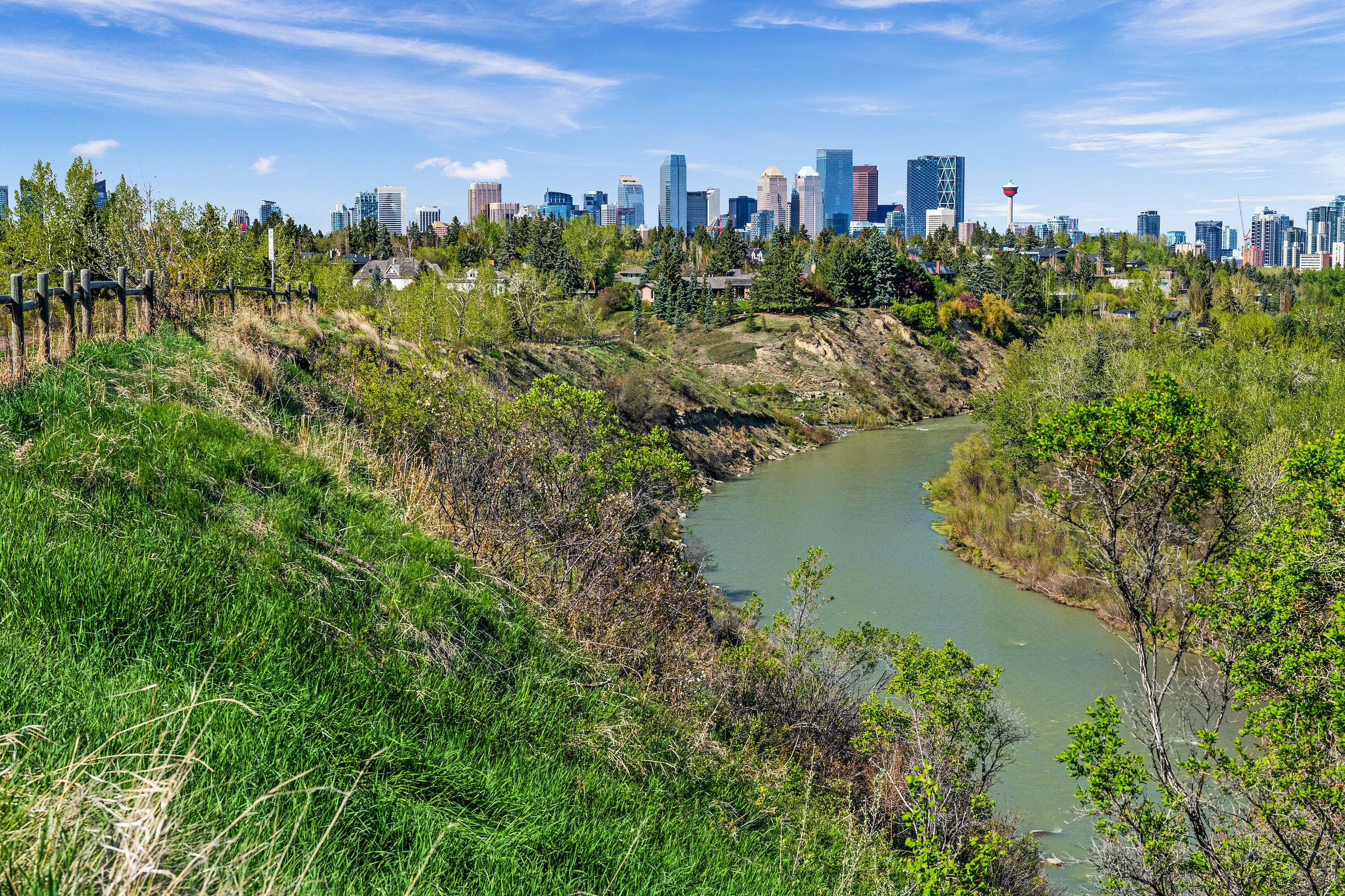  2040 46 Avenue SW, Calgary, AB - 物件實景