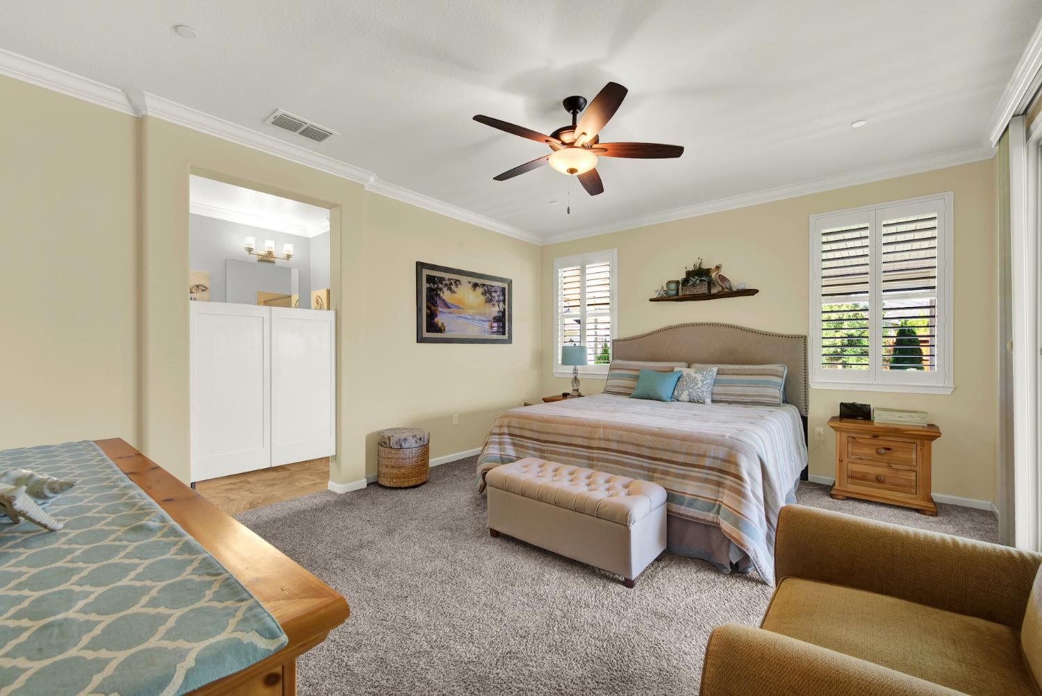 Sacramento, California, 95829, United States, 3 Bedrooms Bedrooms, ,2 BathroomsBathrooms,Residential,For Sale,1912501