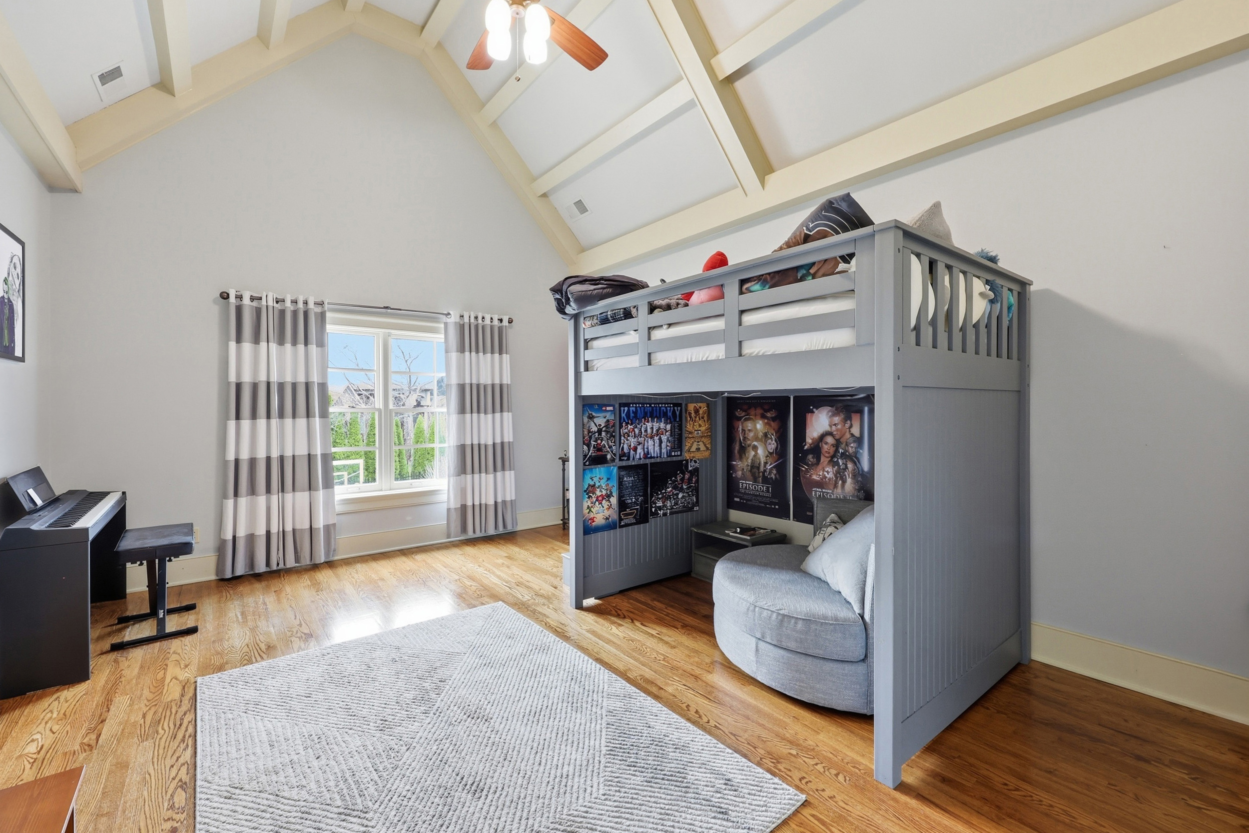  4848 Chelmsbury Lane - 物件實景