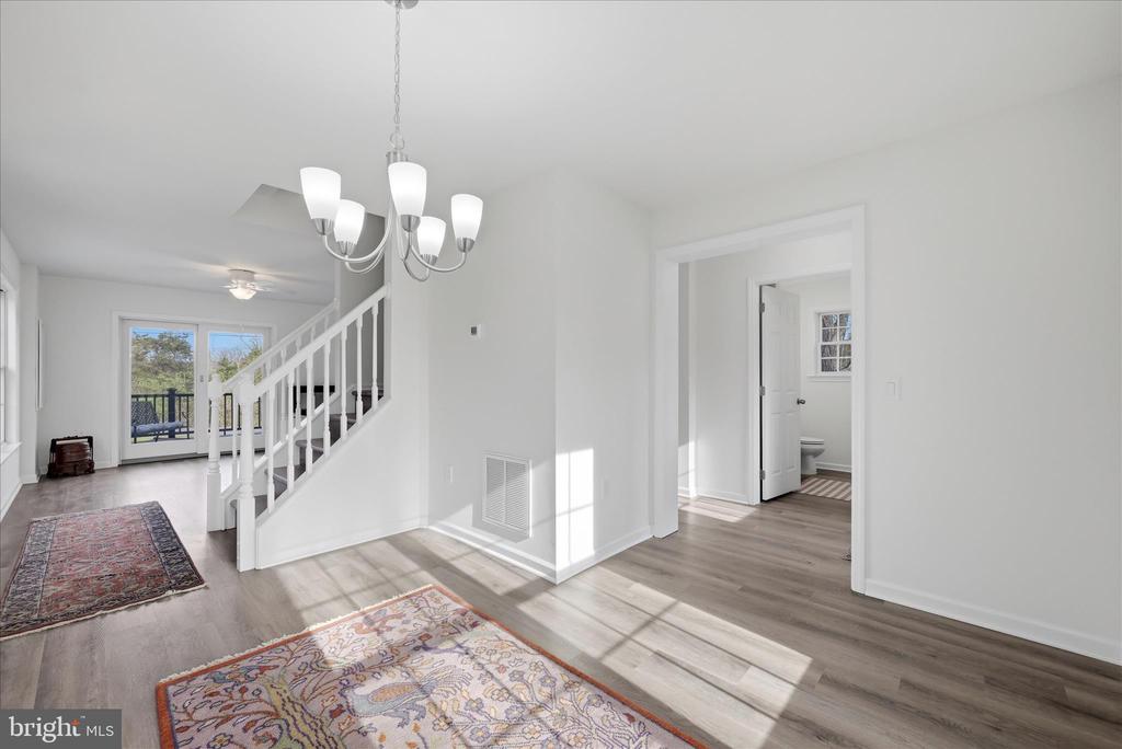 Boyce, Virginia, 22620, United States, 3 Bedrooms Bedrooms, ,3 BathroomsBathrooms,Residential,For Sale,2032757