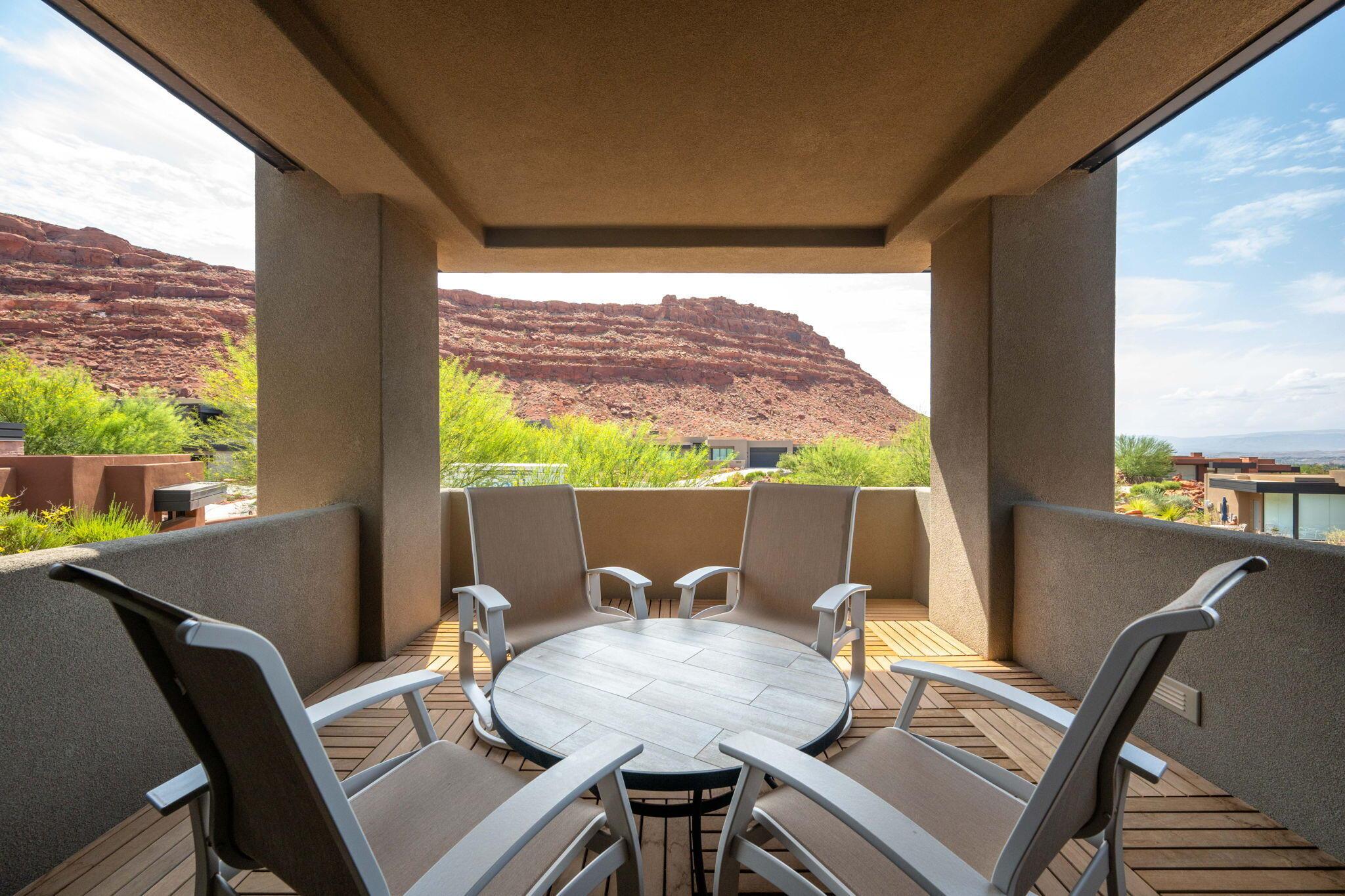 St George, Utah, 84770, United States, 4 Bedrooms Bedrooms, ,4 BathroomsBathrooms,Residential,For Sale,1974268