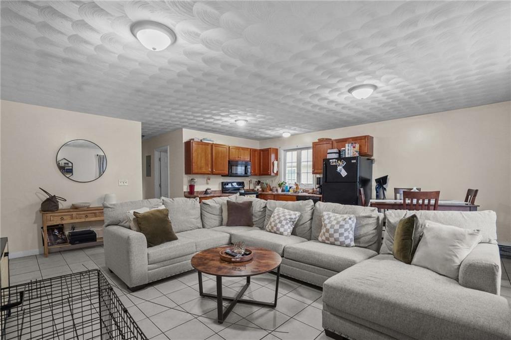 Providence, Rhode Island, 02904, United States, 6 Bedrooms Bedrooms, ,2 BathroomsBathrooms,Residential,For Sale,1934999