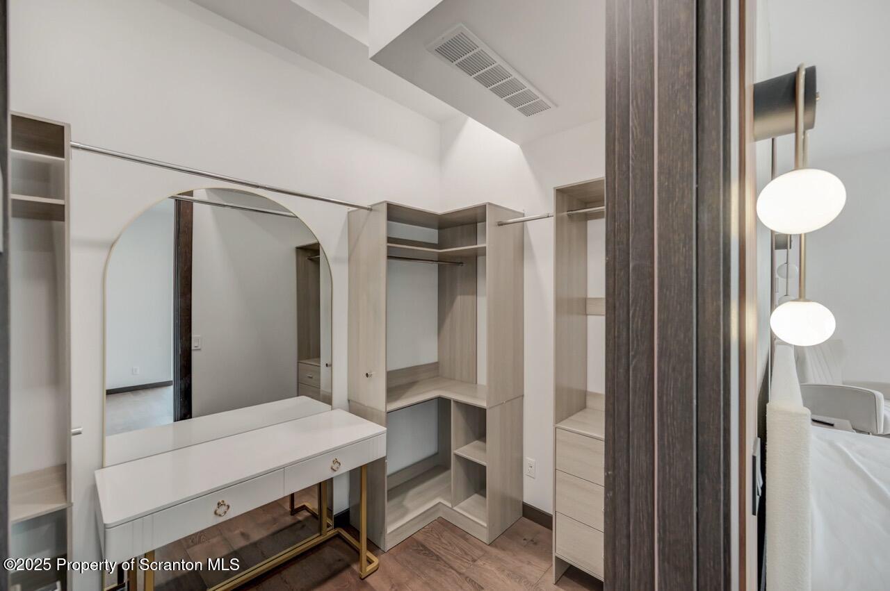 Bear Creek, Pennsylvania, 18602, United States, 4 Bedrooms Bedrooms, ,3 BathroomsBathrooms,Residential,For Sale,2002172