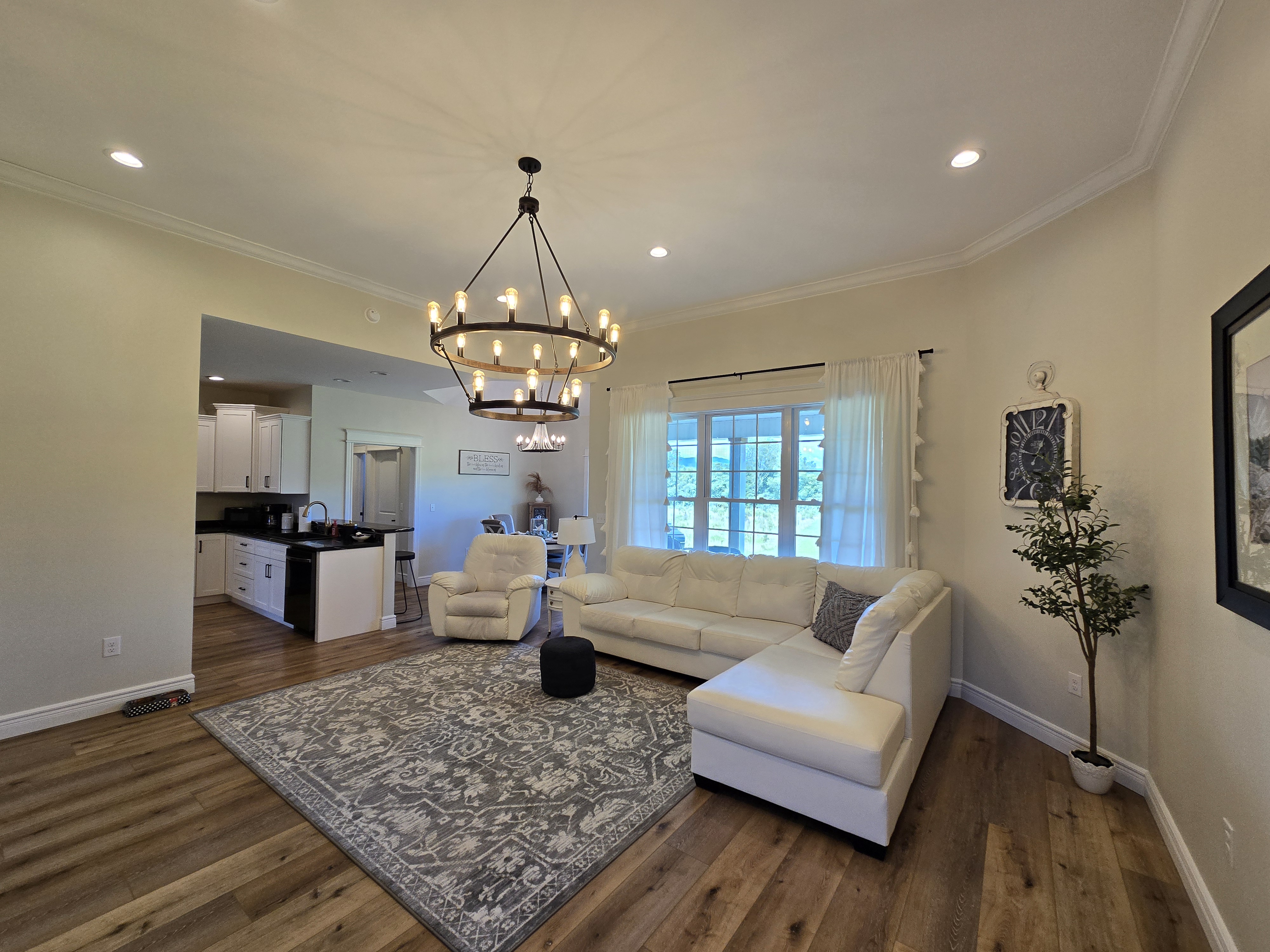 Harrogate, Tennessee, 37752, United States, 3 Bedrooms Bedrooms, ,2 BathroomsBathrooms,Residential,For Sale,1982987