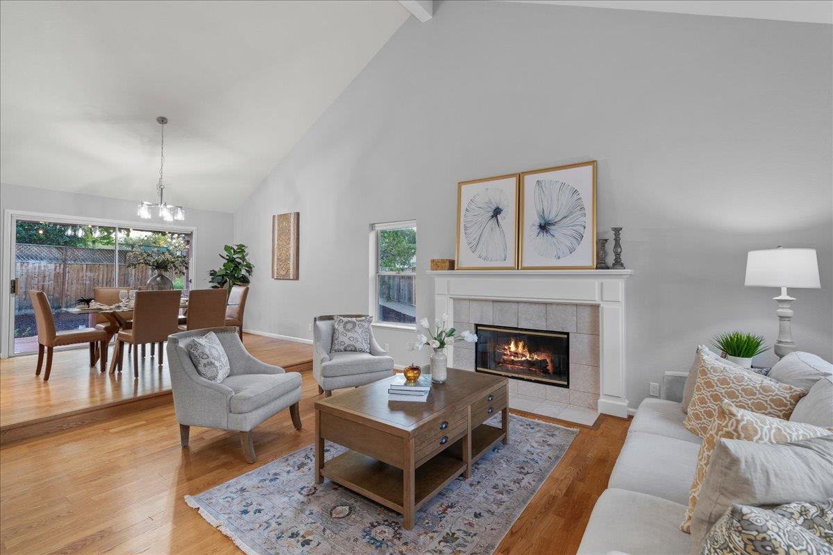 Los Gatos, California, 95032, United States, 4 Bedrooms Bedrooms, ,3 BathroomsBathrooms,Residential,For Sale,1941707